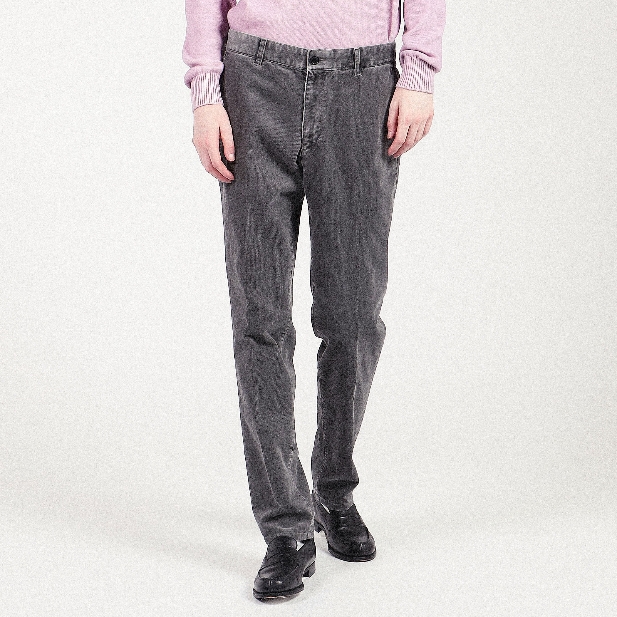 ストレッチコーデュロイ スリムストレートパンツ｜トゥモローランド