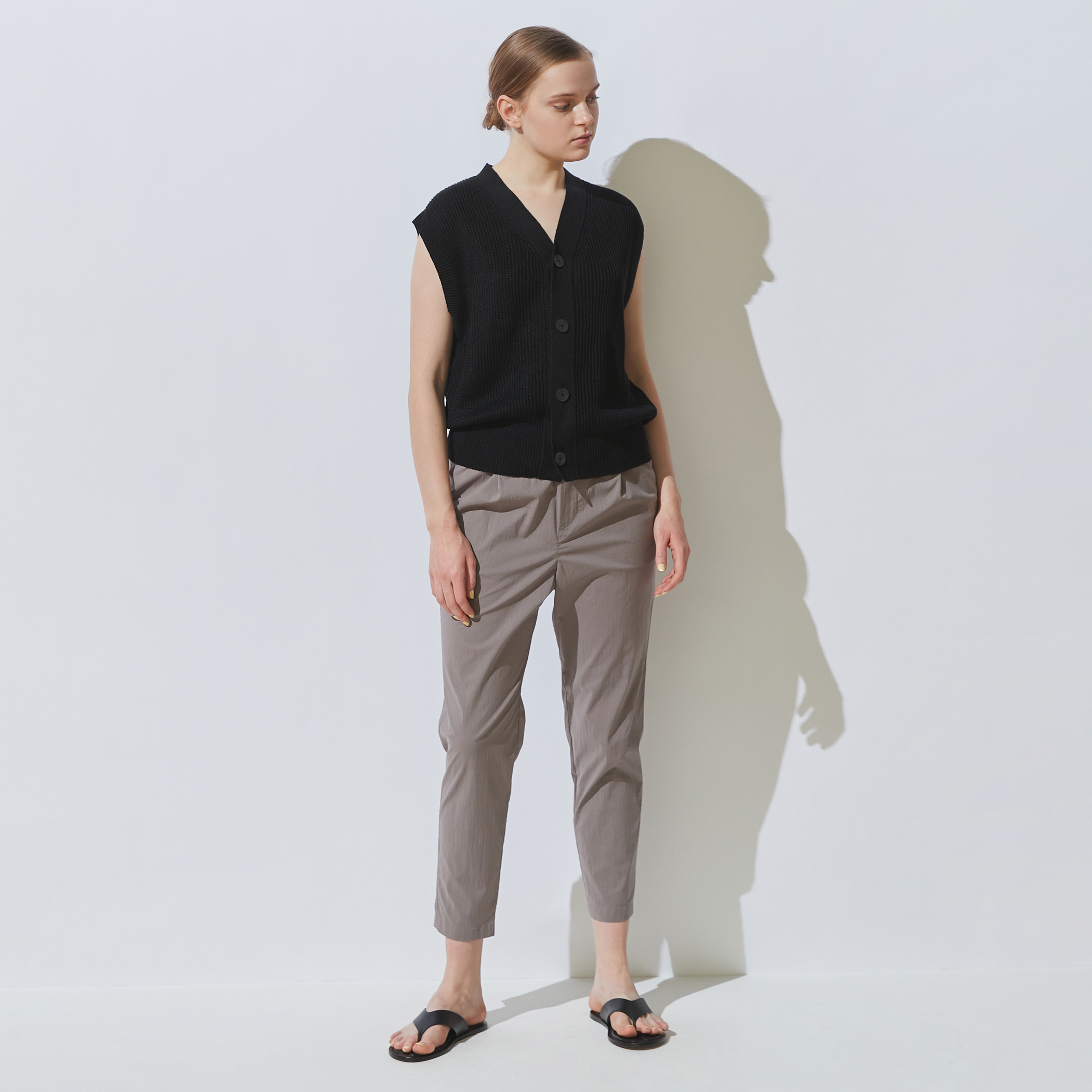 【新品タグ付】GALERIE VIE コットンナイロンストレッチ タックパンツ item6242833f5a75b.jpg