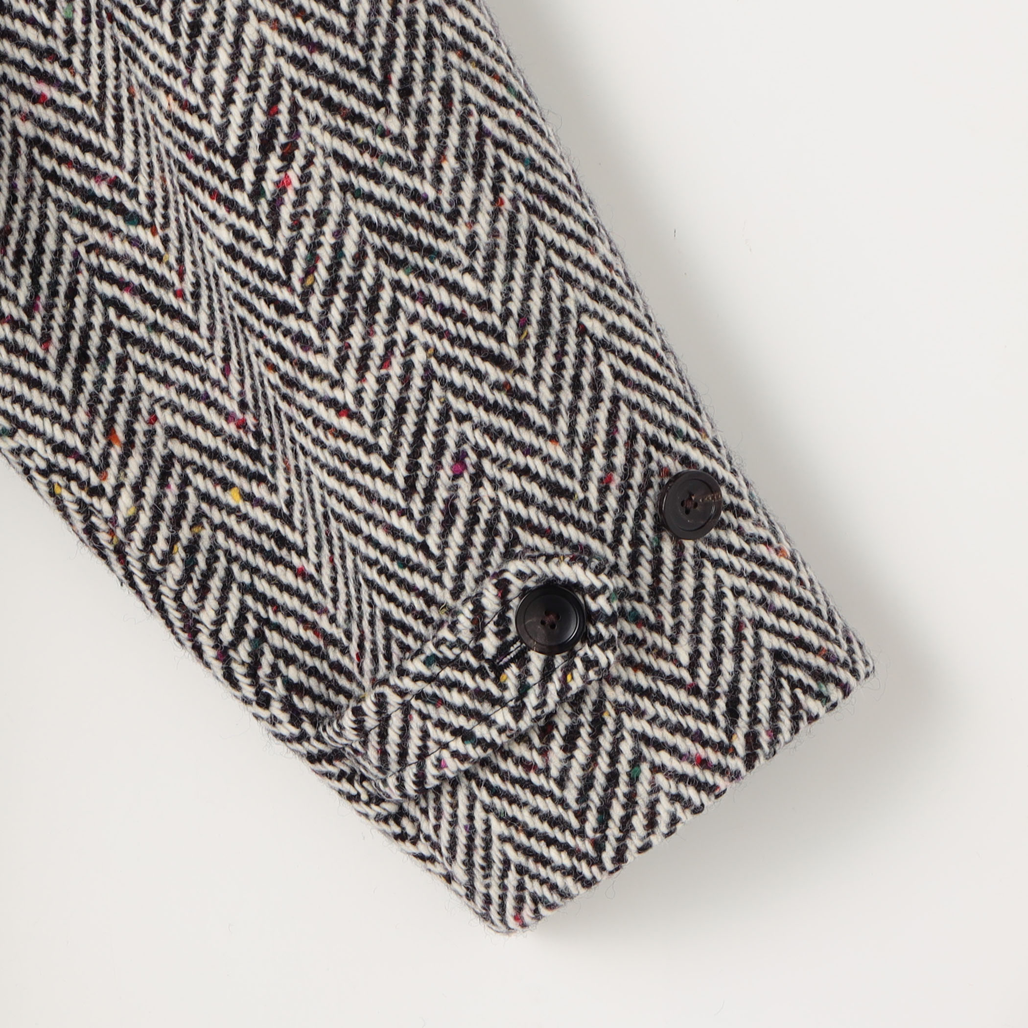 ドネガルツイード スタンドカラーコート MAGEE｜トゥモローランド 公式通販