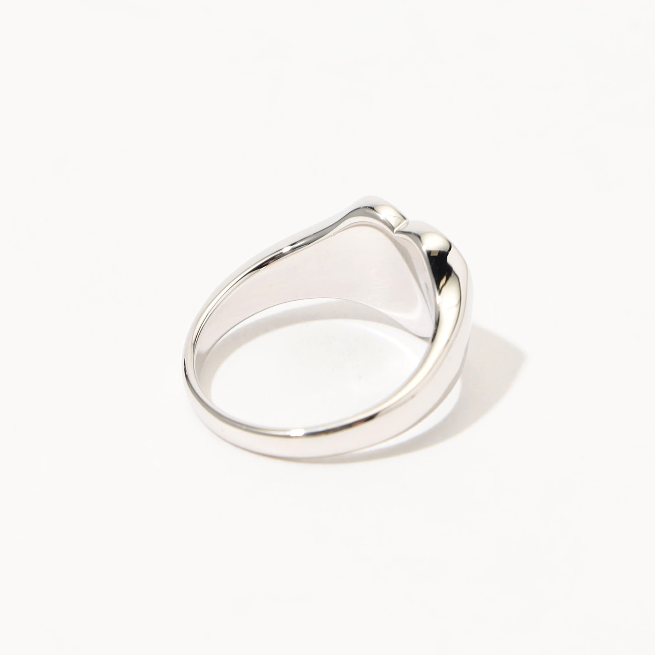 別注】TOM WOOD Mini Heart Ring ミニハートリング｜トゥモローランド