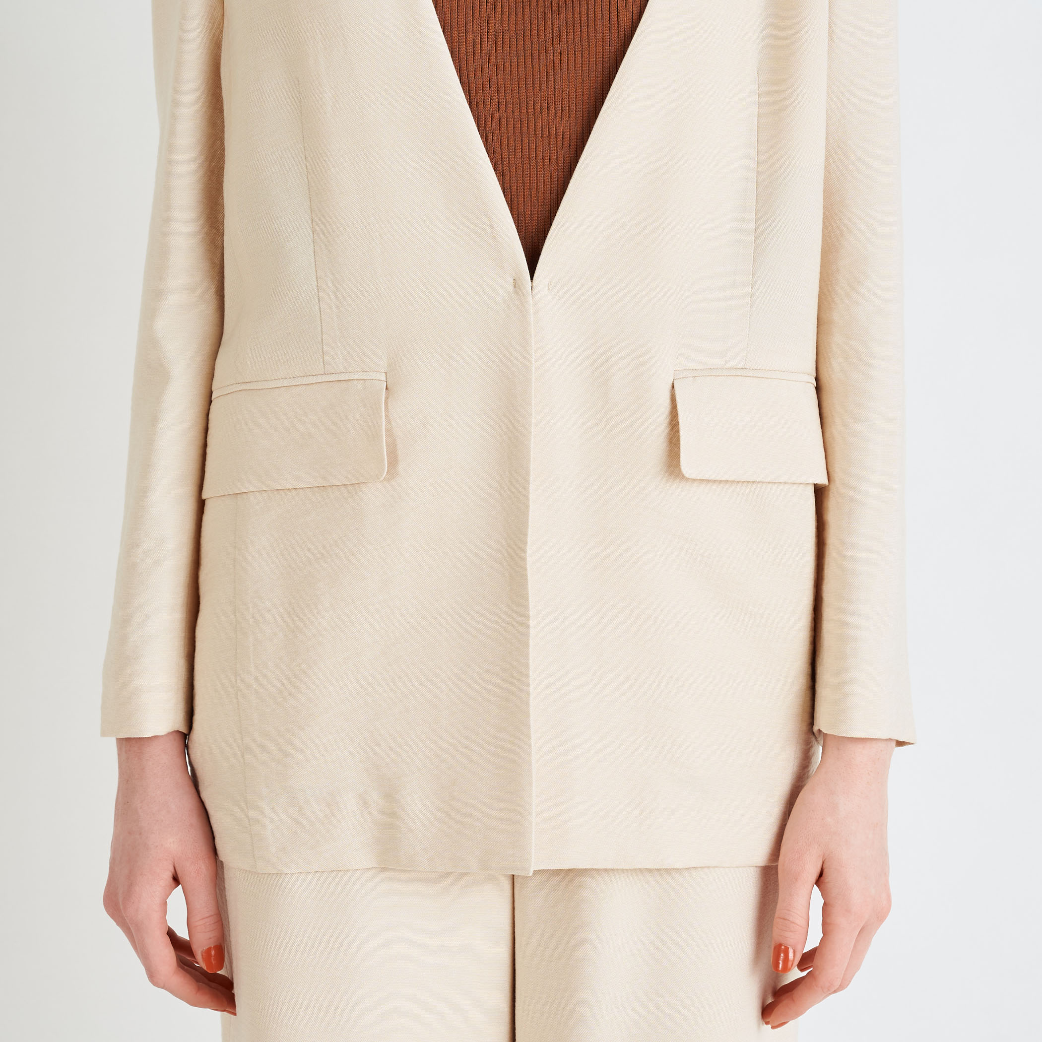 Tomorrowland ウェーブドビー Vカラージャケット ウェーブドビー Vカラージャケット｜トゥモローランド 公式通販