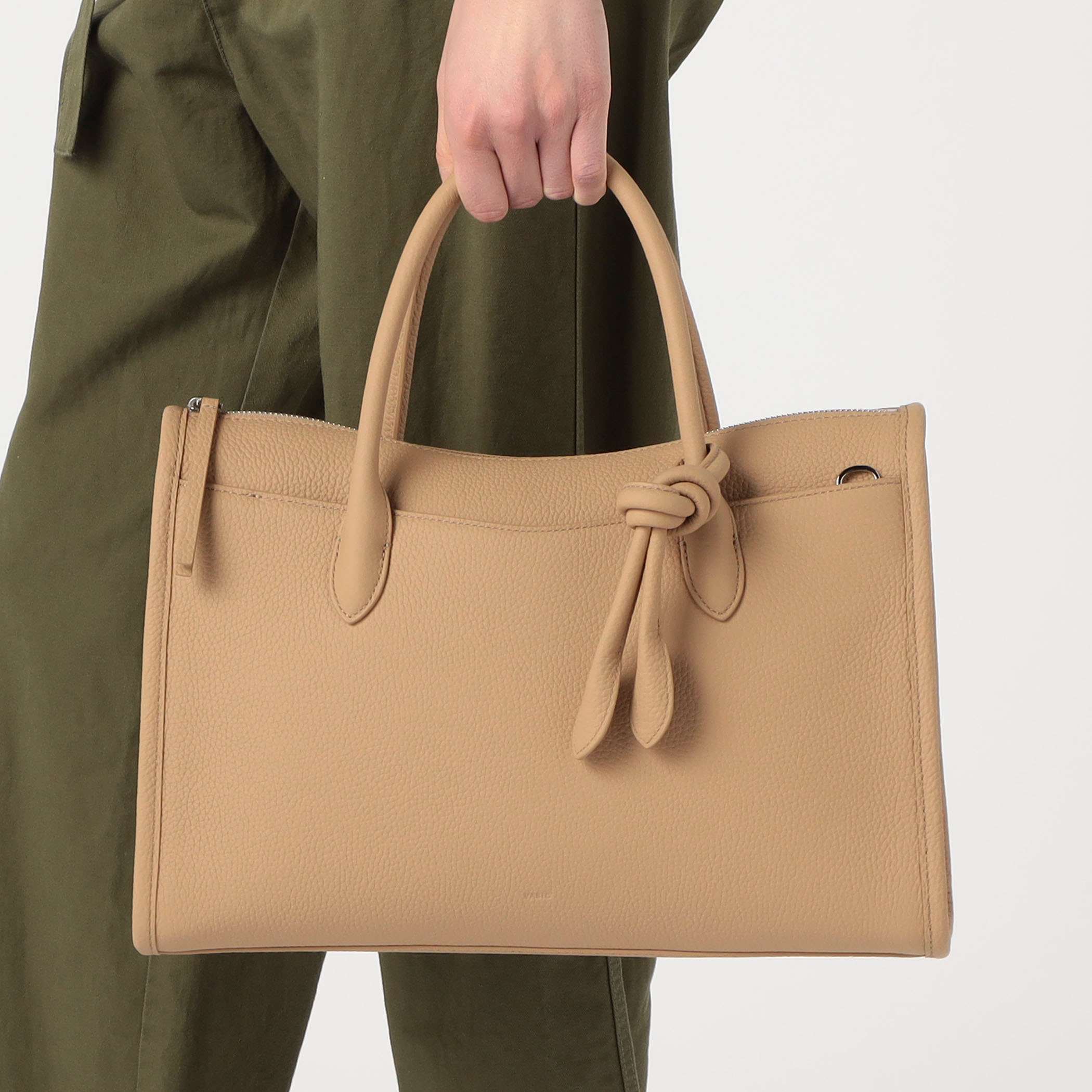 VASIC QUILL MINI エディターズバッグ｜トゥモローランド 公式通販