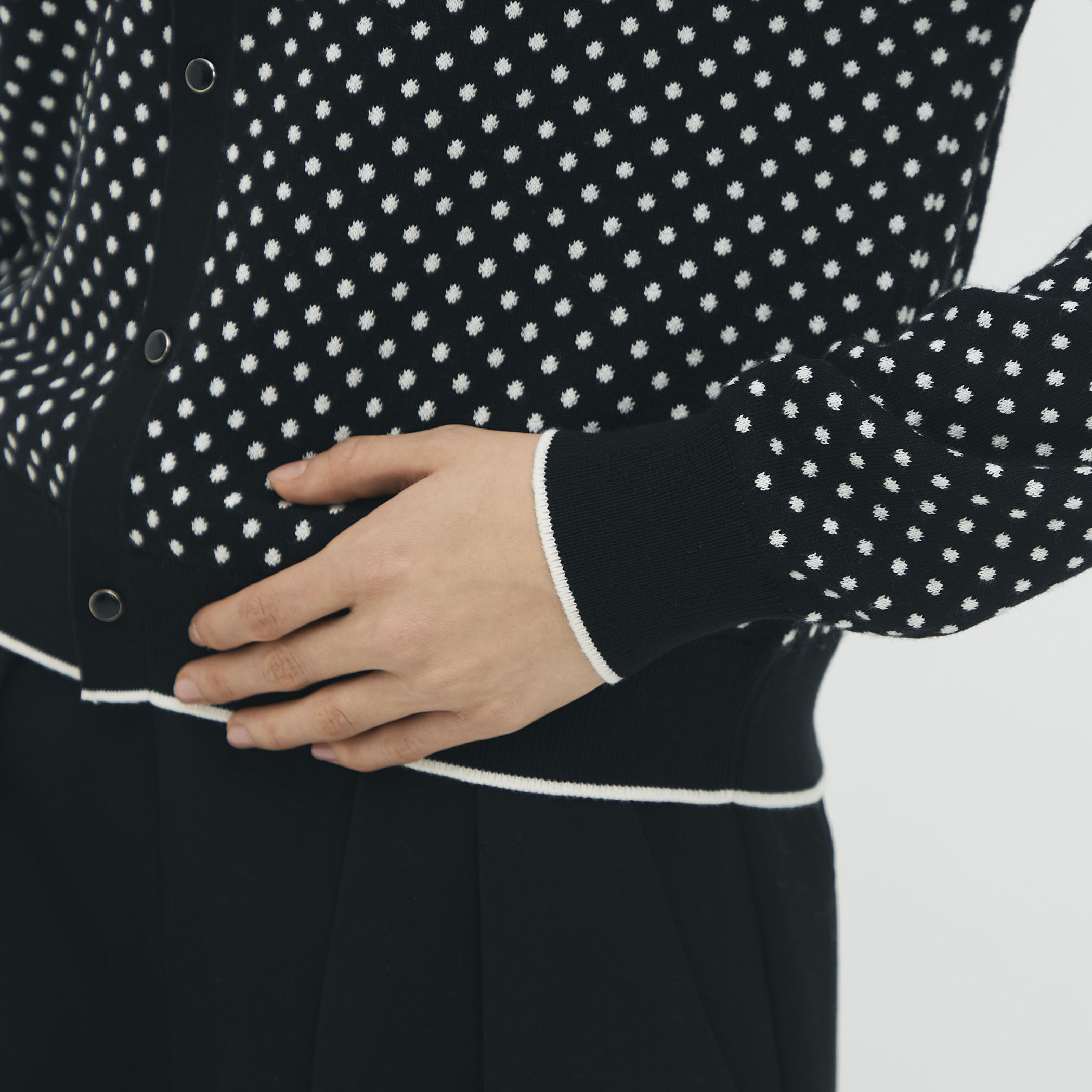 コットンカシミヤ ドットジャカードポロカーディガン