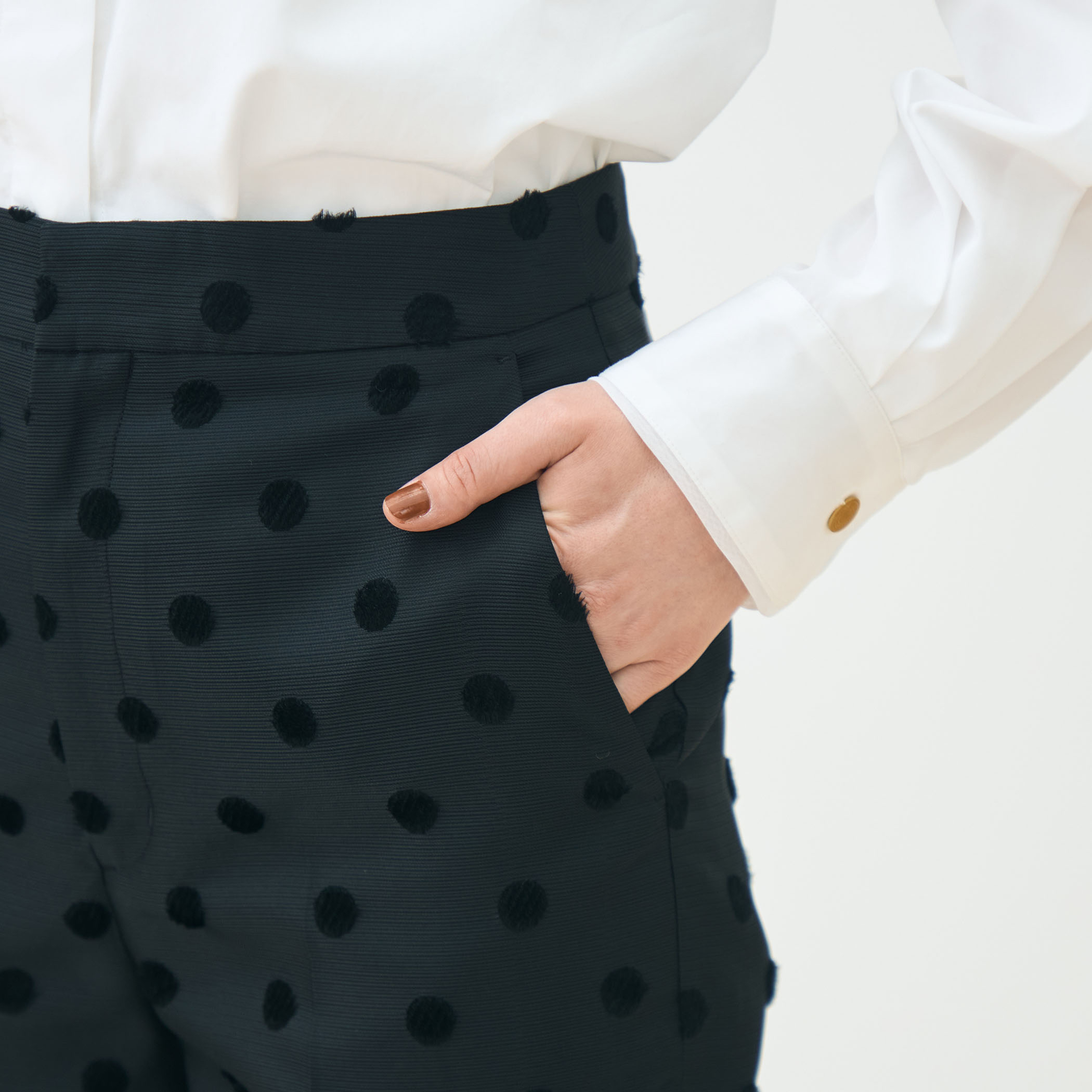 モールポルカドット ベルストレートパンツ｜トゥモローランド 公式サイト