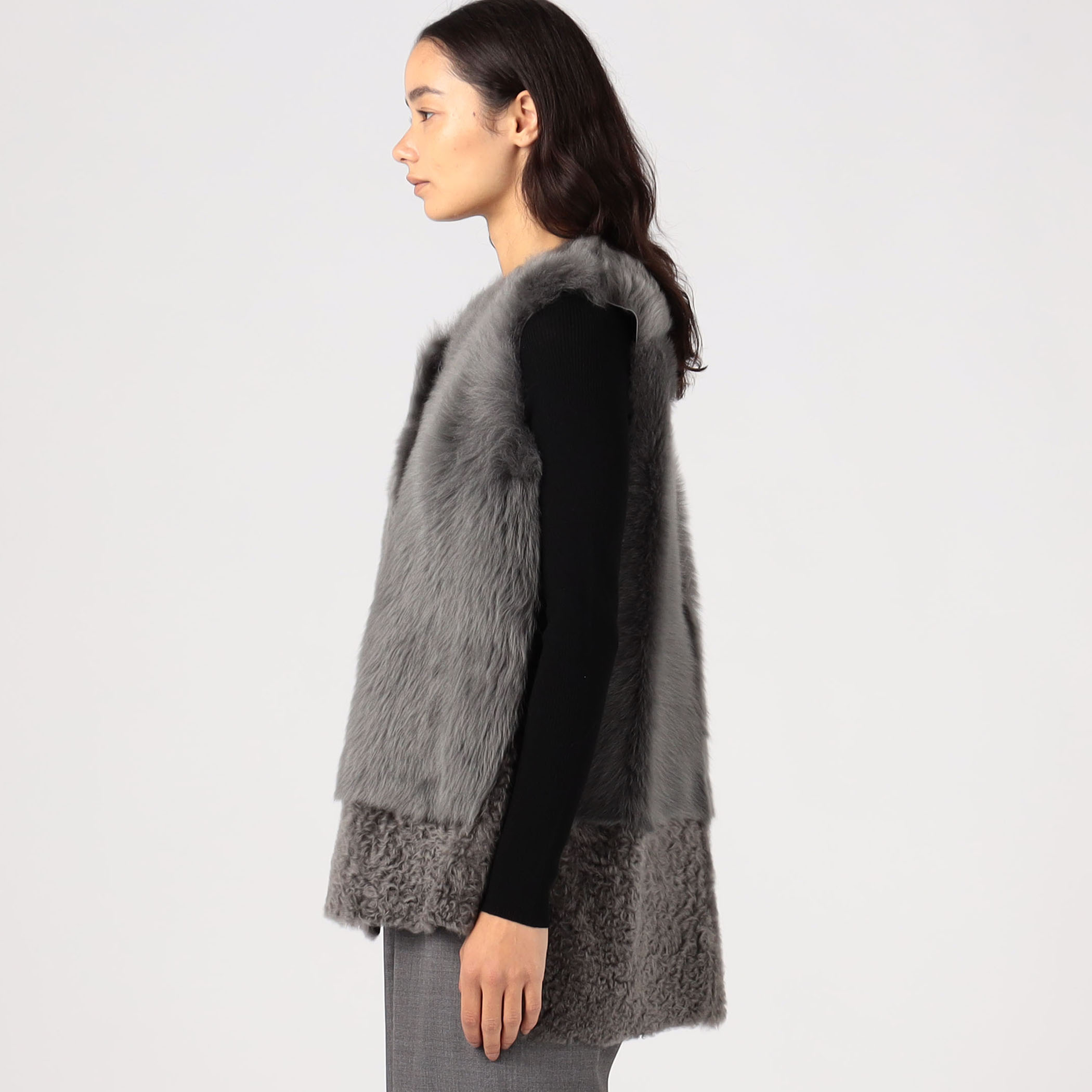 KARL DONOGHUE MIDI ムートンジレ｜トゥモローランド 公式通販