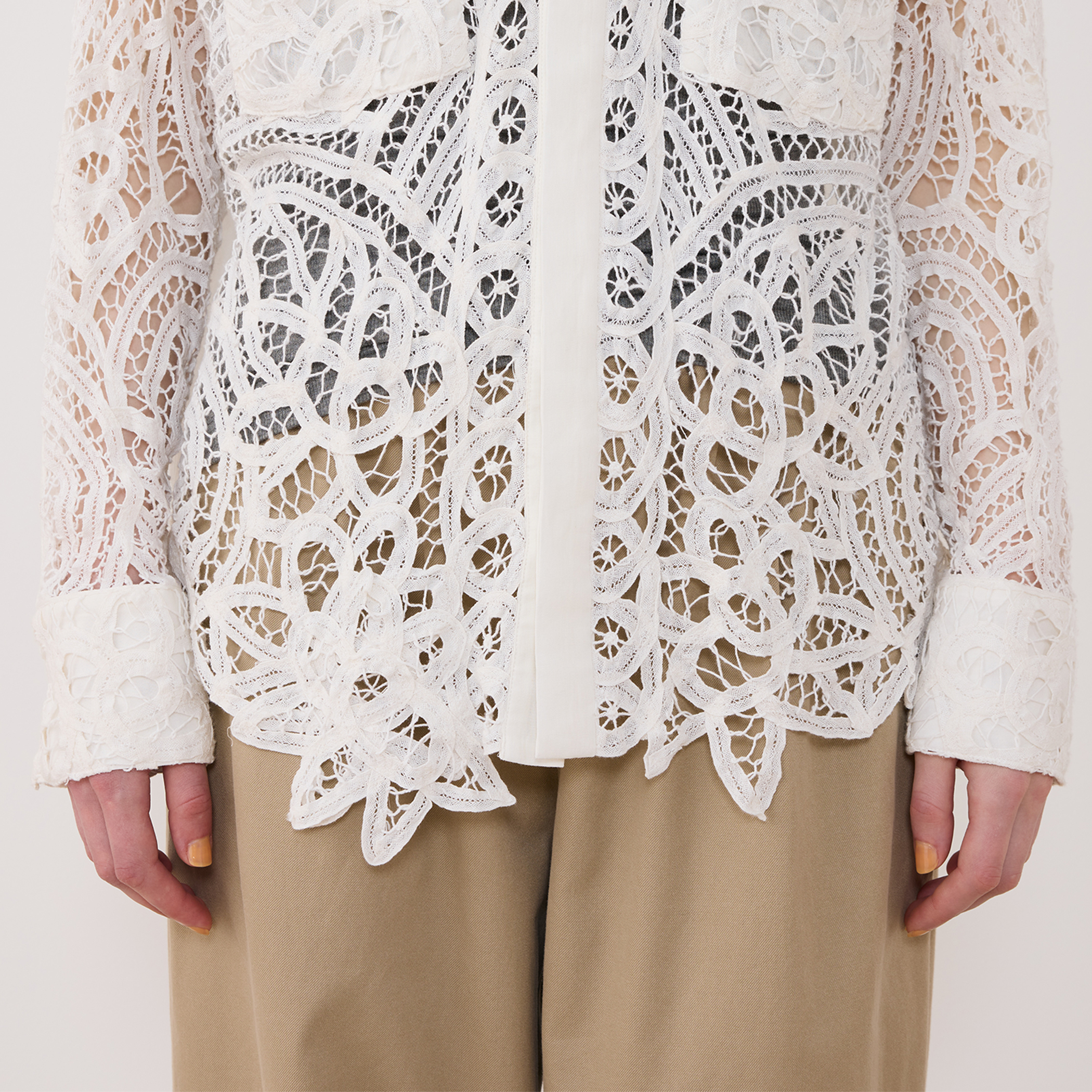 バテンレース ドルマンスリーブシャツ｜トゥモローランド 公式通販