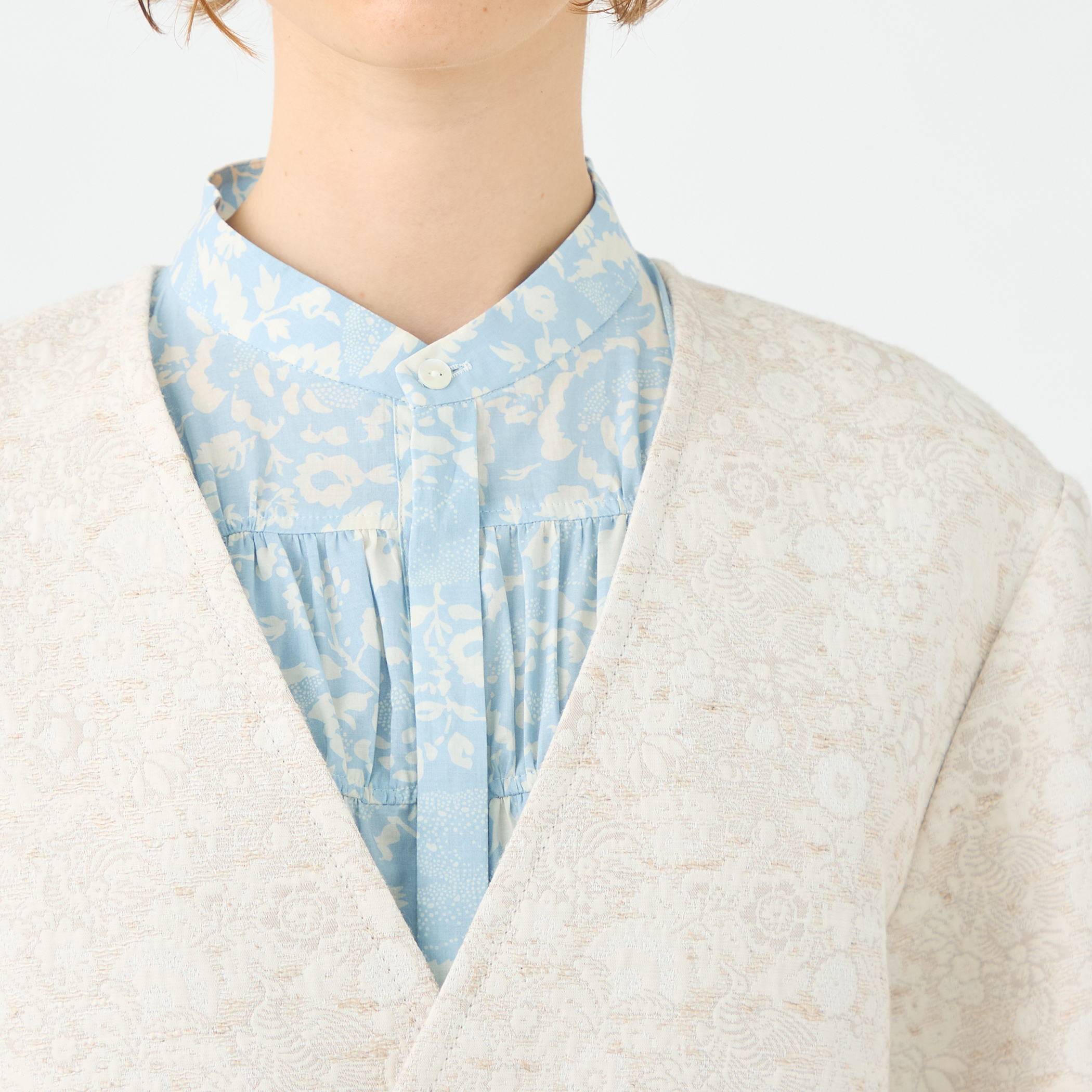 ボタニカルジャカード カラーレスジャケット｜トゥモローランド 公式通販