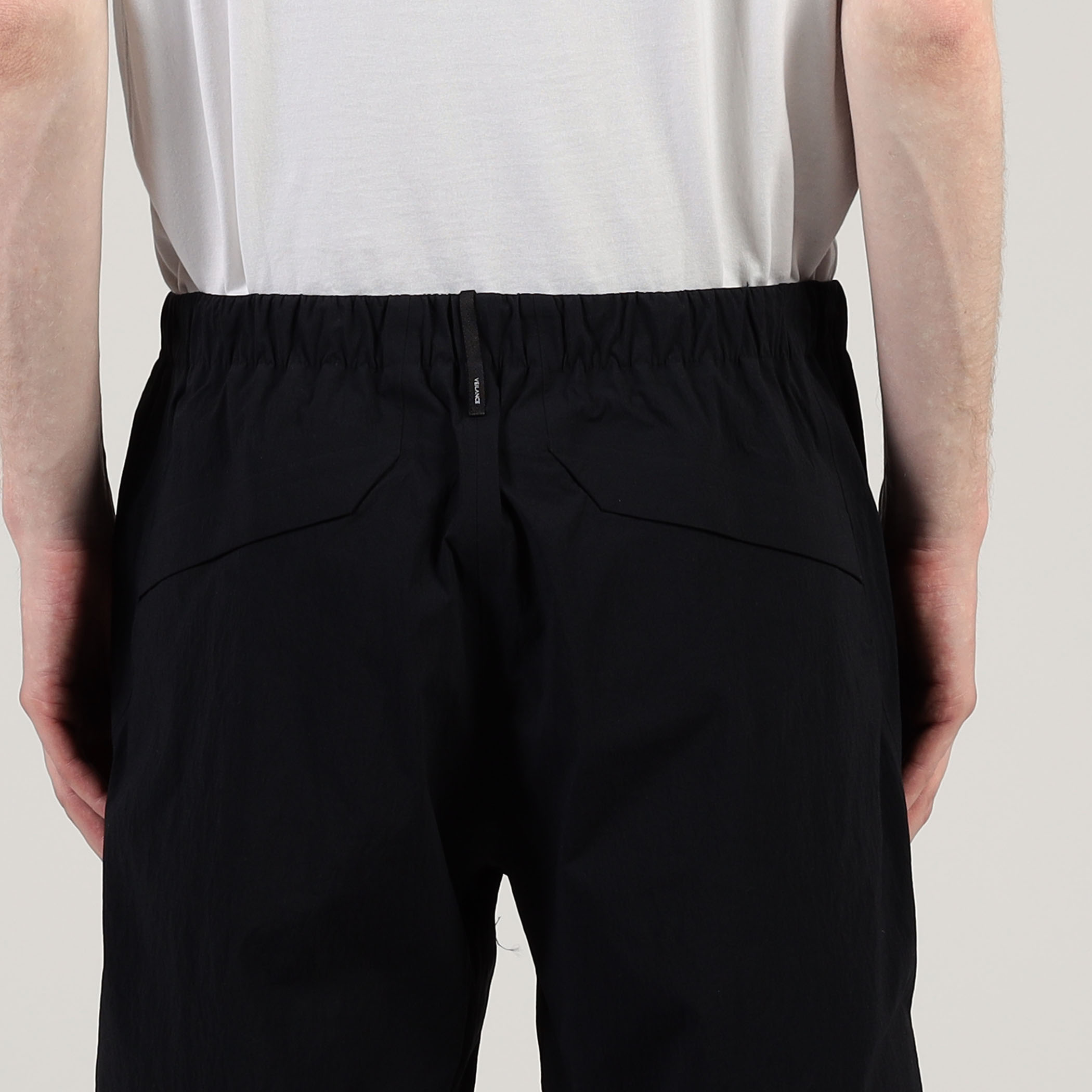 25ss新品 ARC'TERYX VEILANCE ショーツ M ARC'TERYX Veilance Spere Short M｜トゥモローランド 公式通販