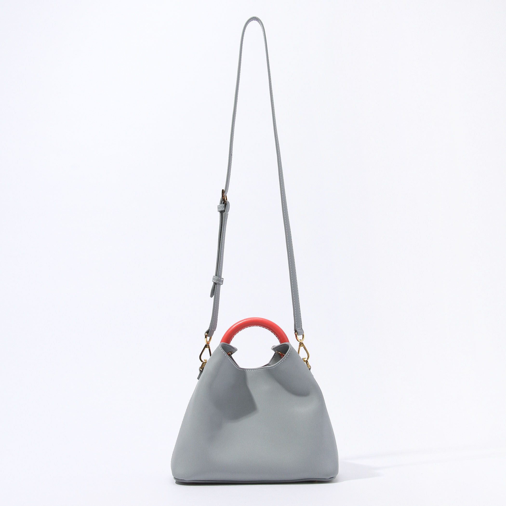 elleme SMALL RAISIN ワンハンドルバッグ｜トゥモローランド 公式通販