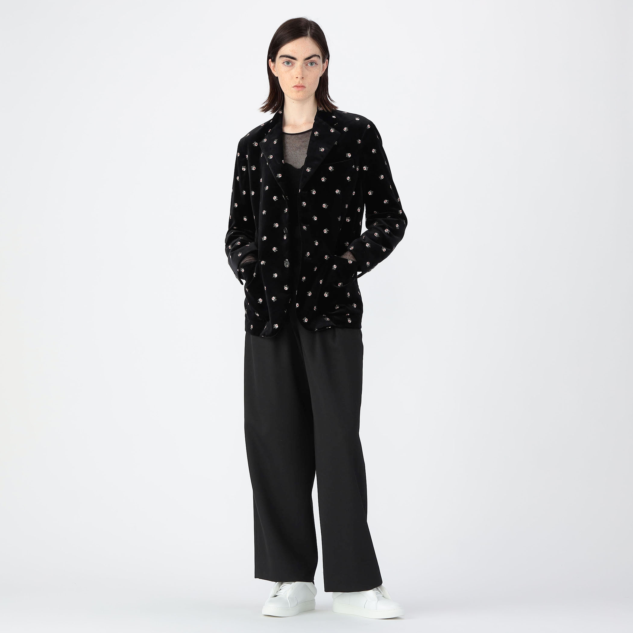 CABaN ベロアローズプリント テーラードジャケット CABaN ベロアローズプリント テーラードジャケット