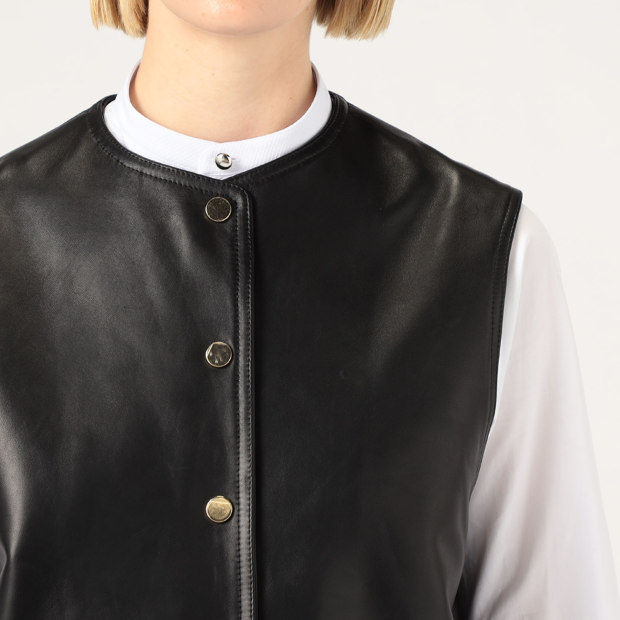 CINQUANTA METAL BUTTON レザーベスト｜トゥモローランド 公式通販