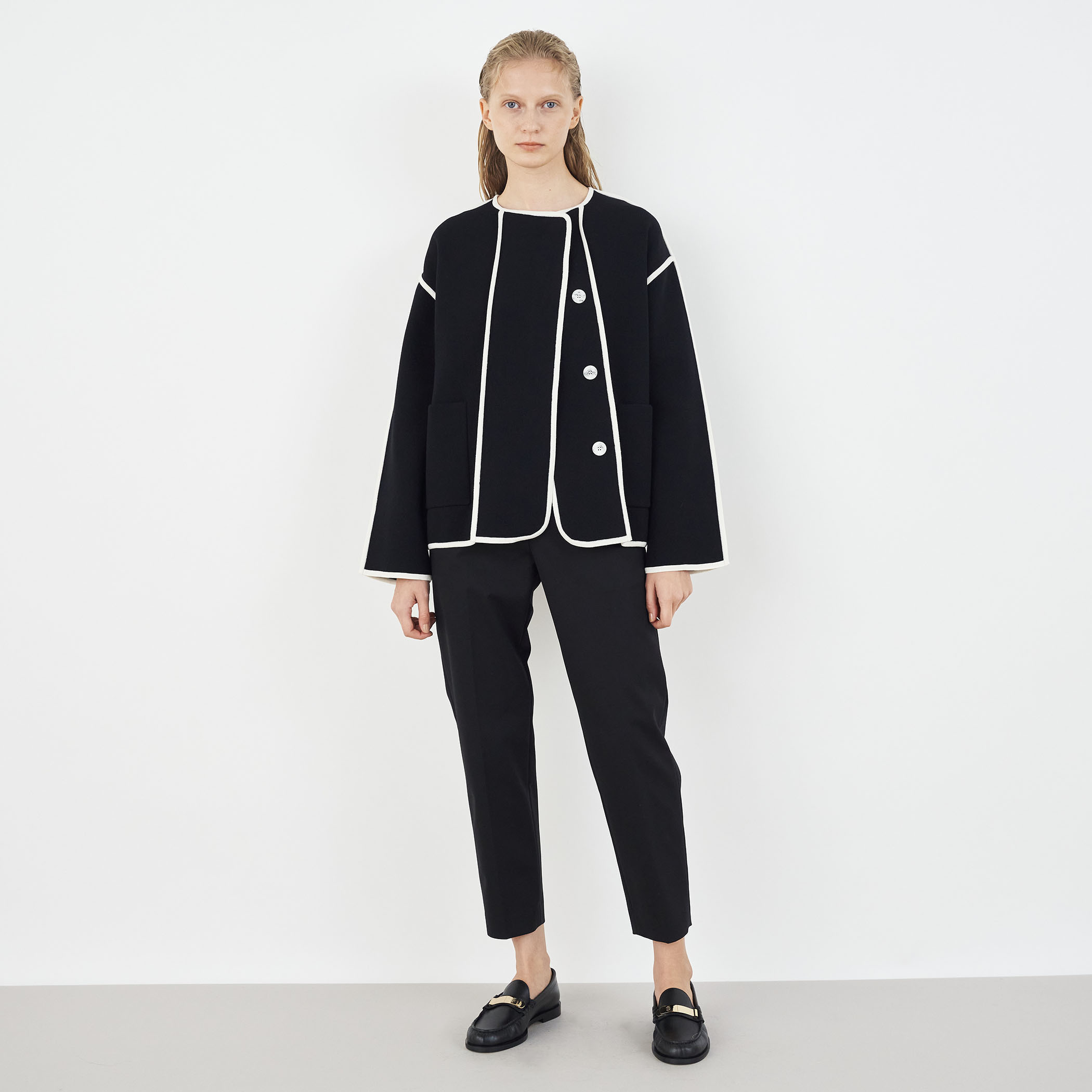 item2b38da16973311eeae5f0242ac