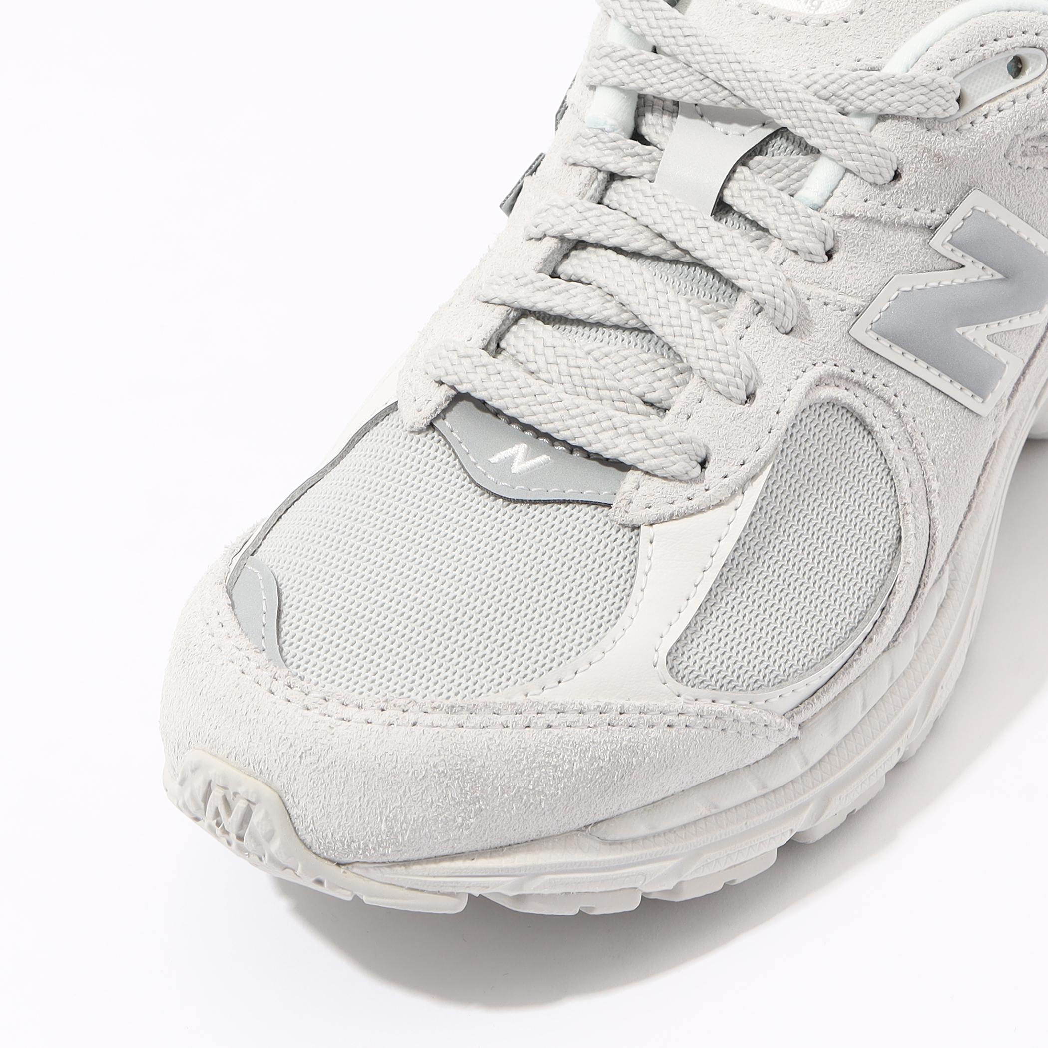 New Balance 2002R ライトグレースニーカー|トゥモローランド New Balance 2002R ライトグレースニーカー|トゥモローランド