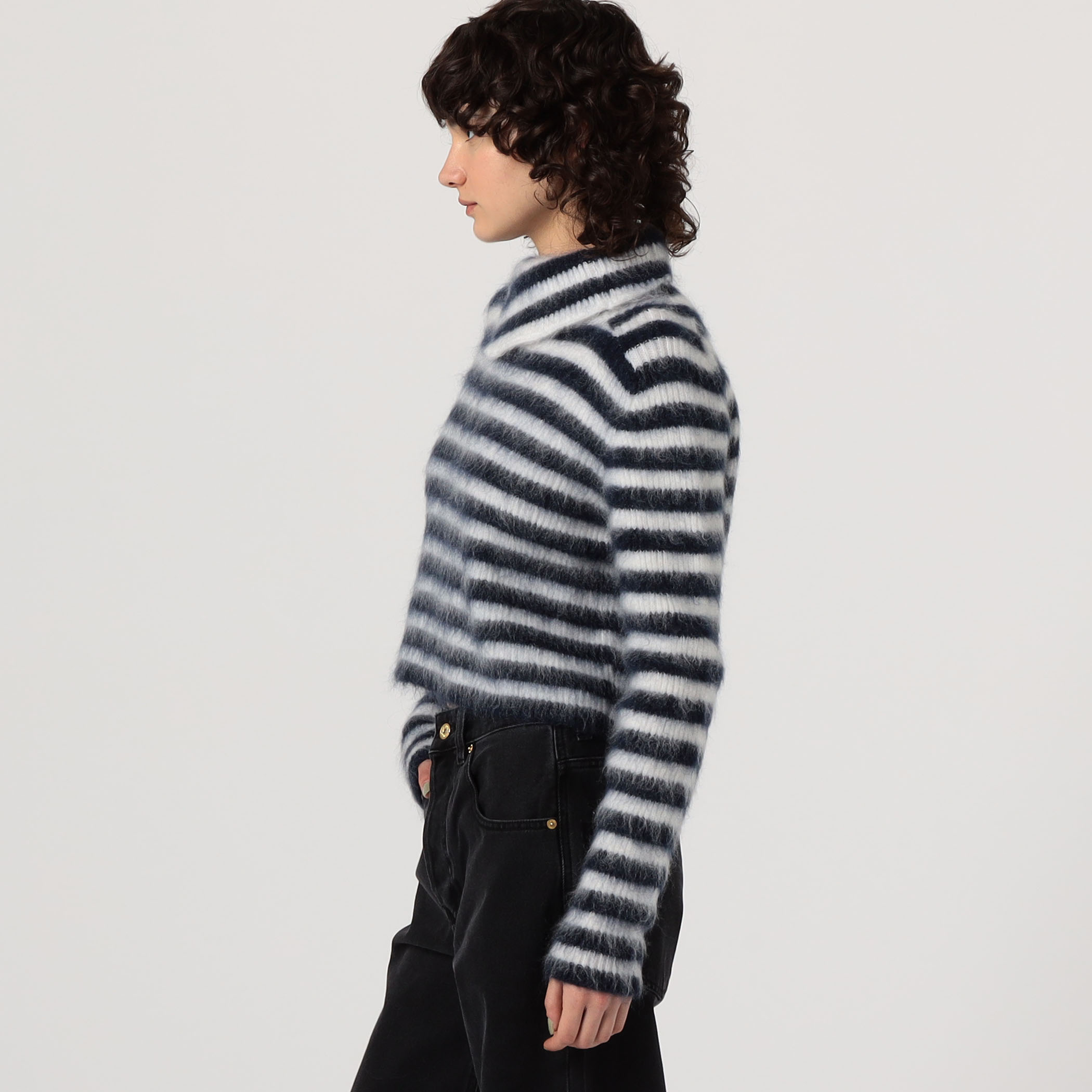 jacquemus Jacquemus Le Pull Marina セーター 24885894_55074115_600.jpg