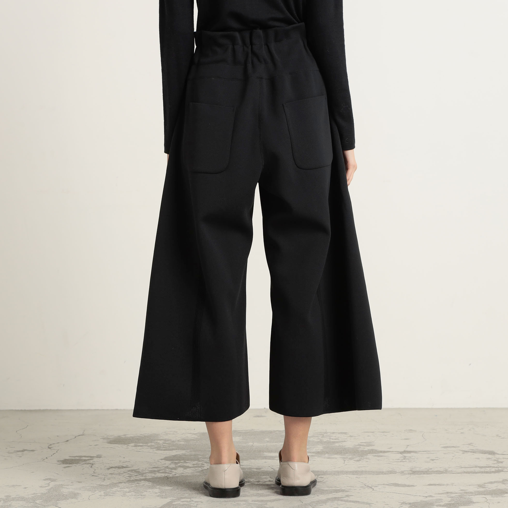 CFCL MILAN RIB WIDE PANTS ポリエステル ワイドパンツ-