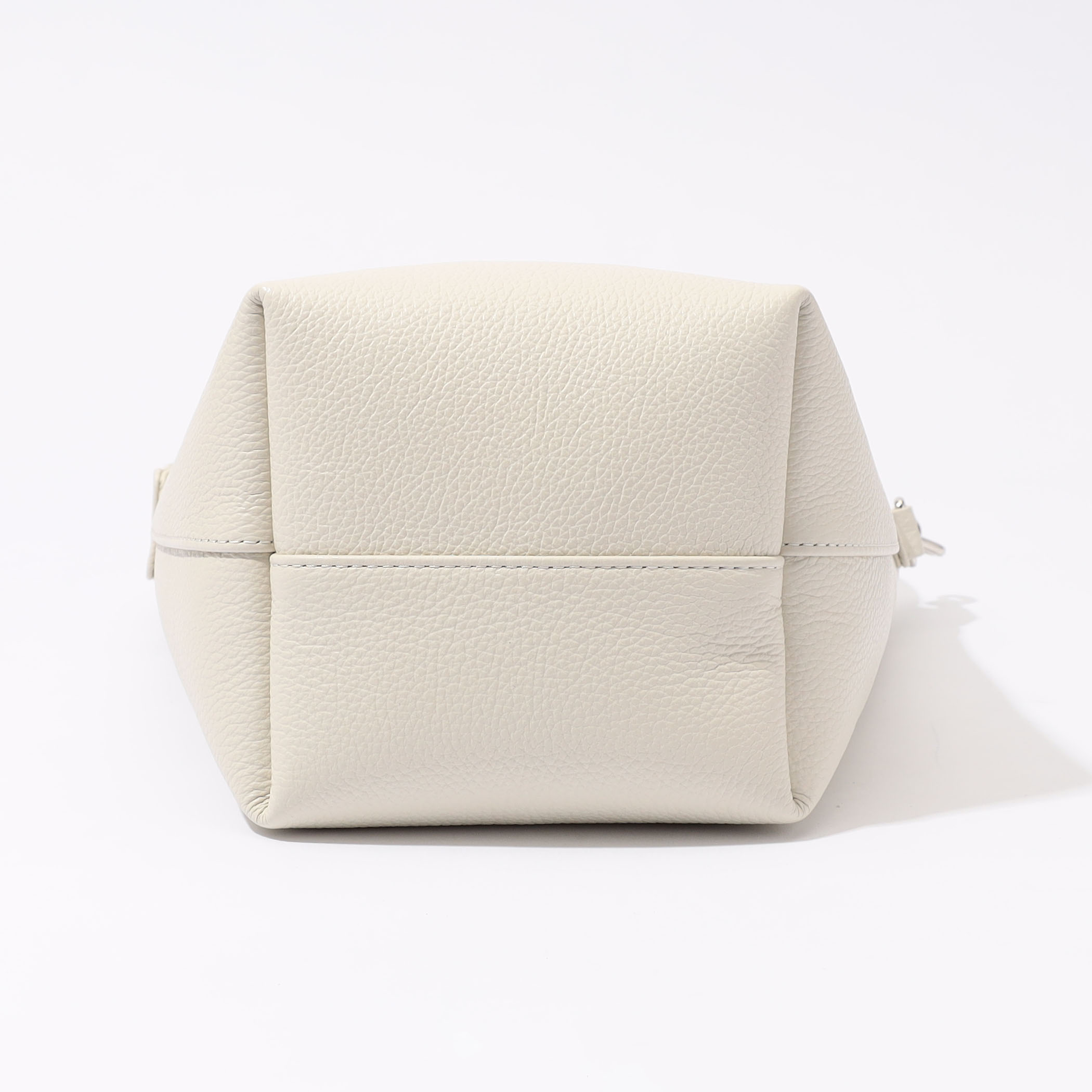 BUCKET BUGGAGE Step Sac Mini ショルダーバッグ｜トゥモローランド 