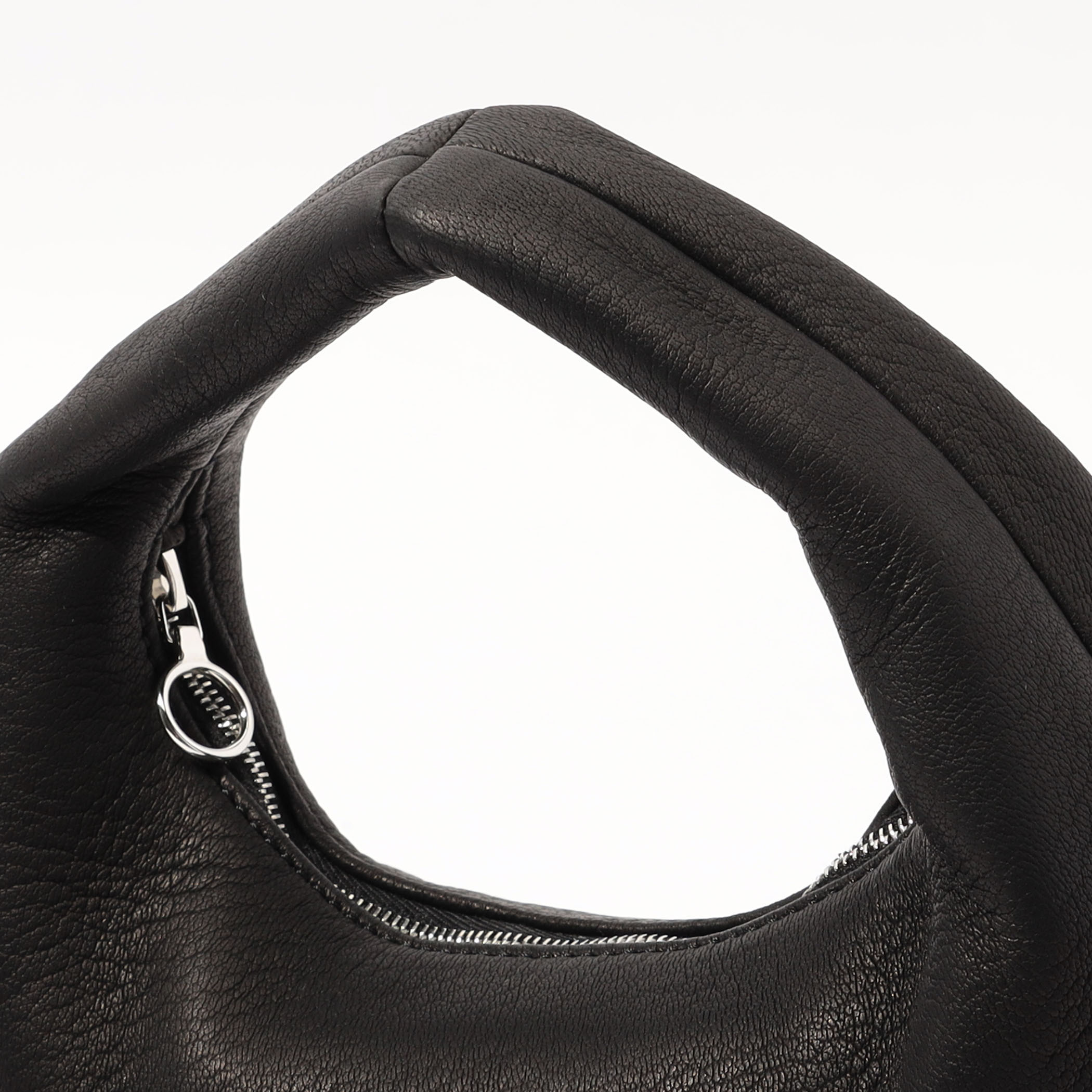 Aeta ROUND ONE SHOULDER S ワンショルダーバッグ｜トゥモローランド