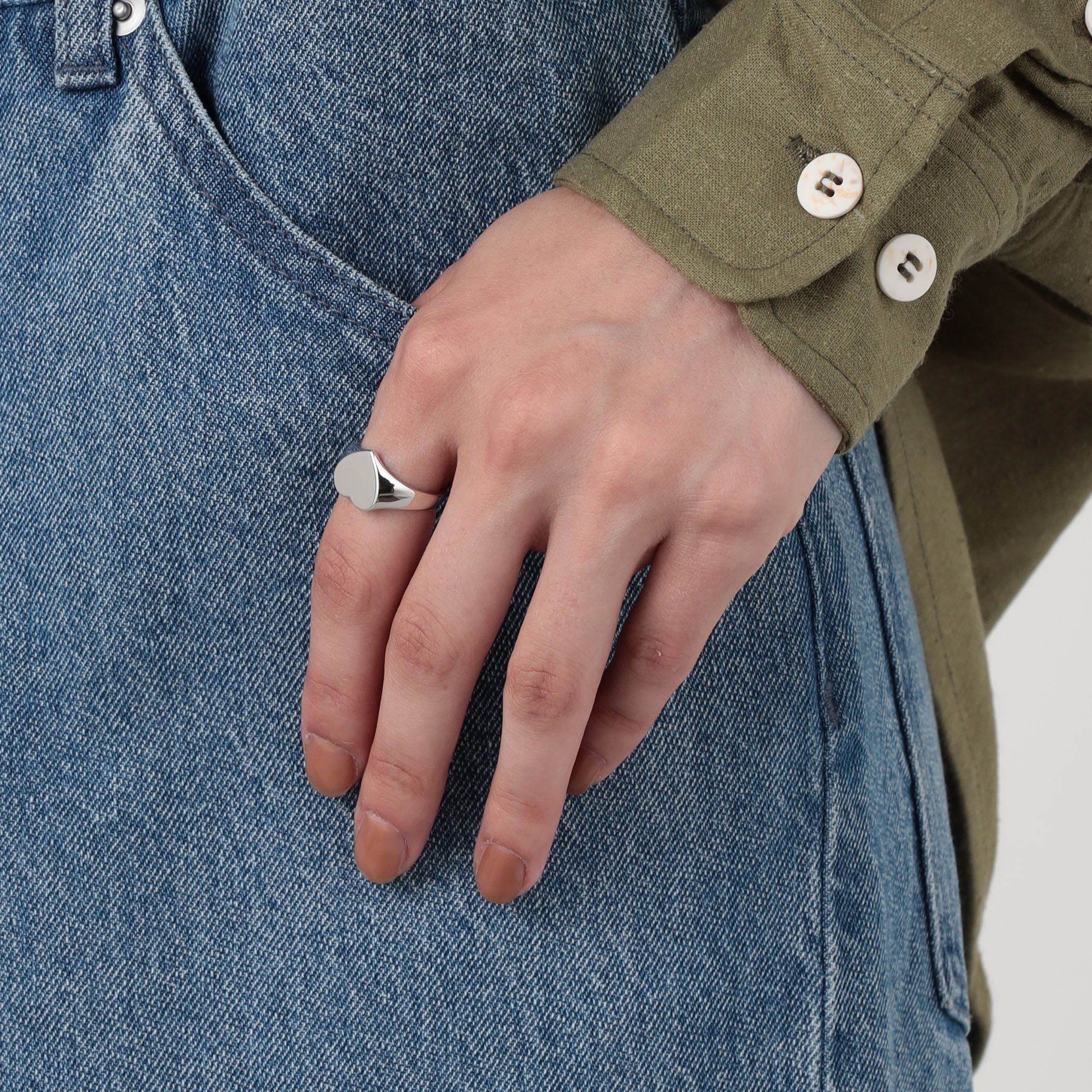 別注】TOM WOOD Mini Heart Ring ミニハートリング｜トゥモローランド