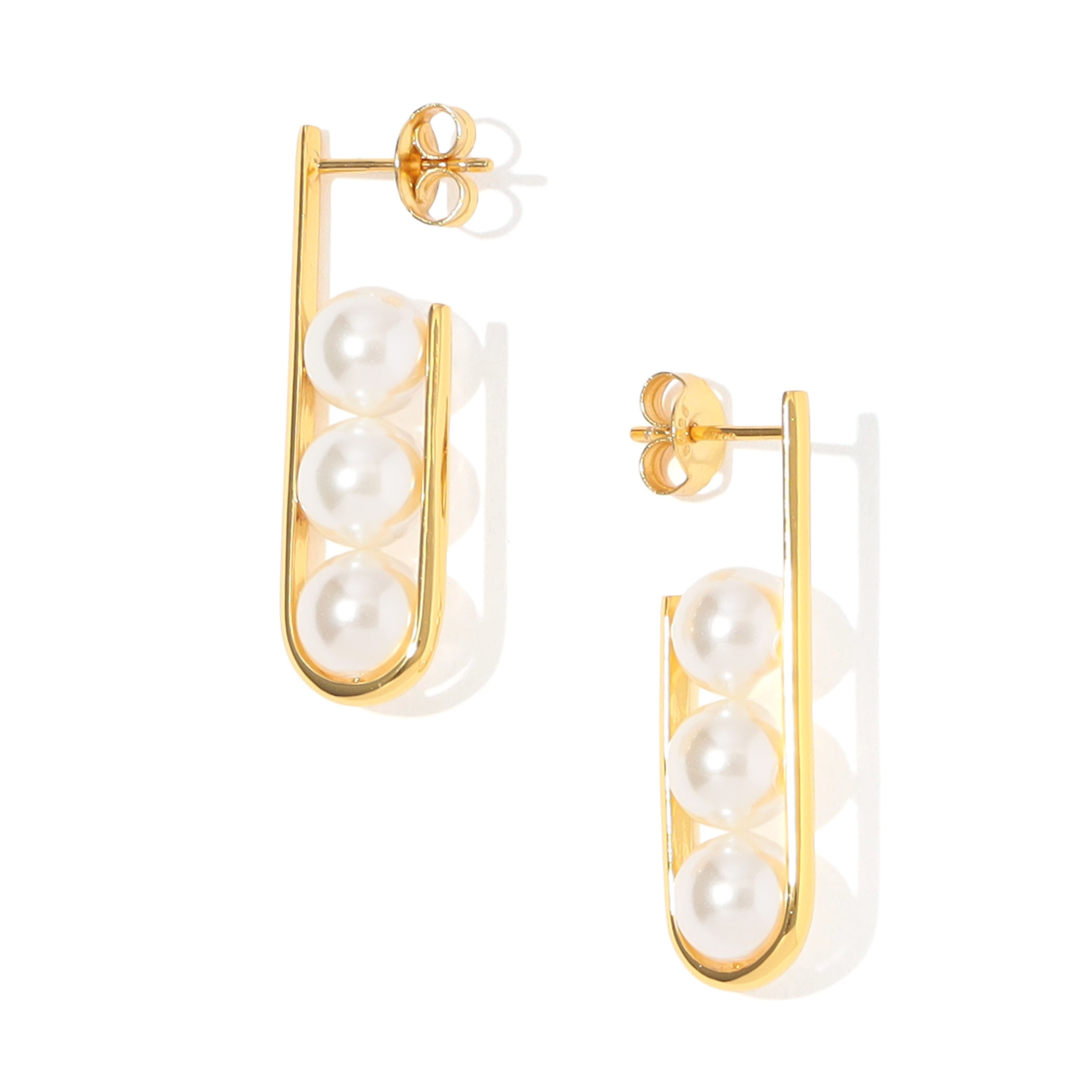 【別注】januka 3シェルパールピアス