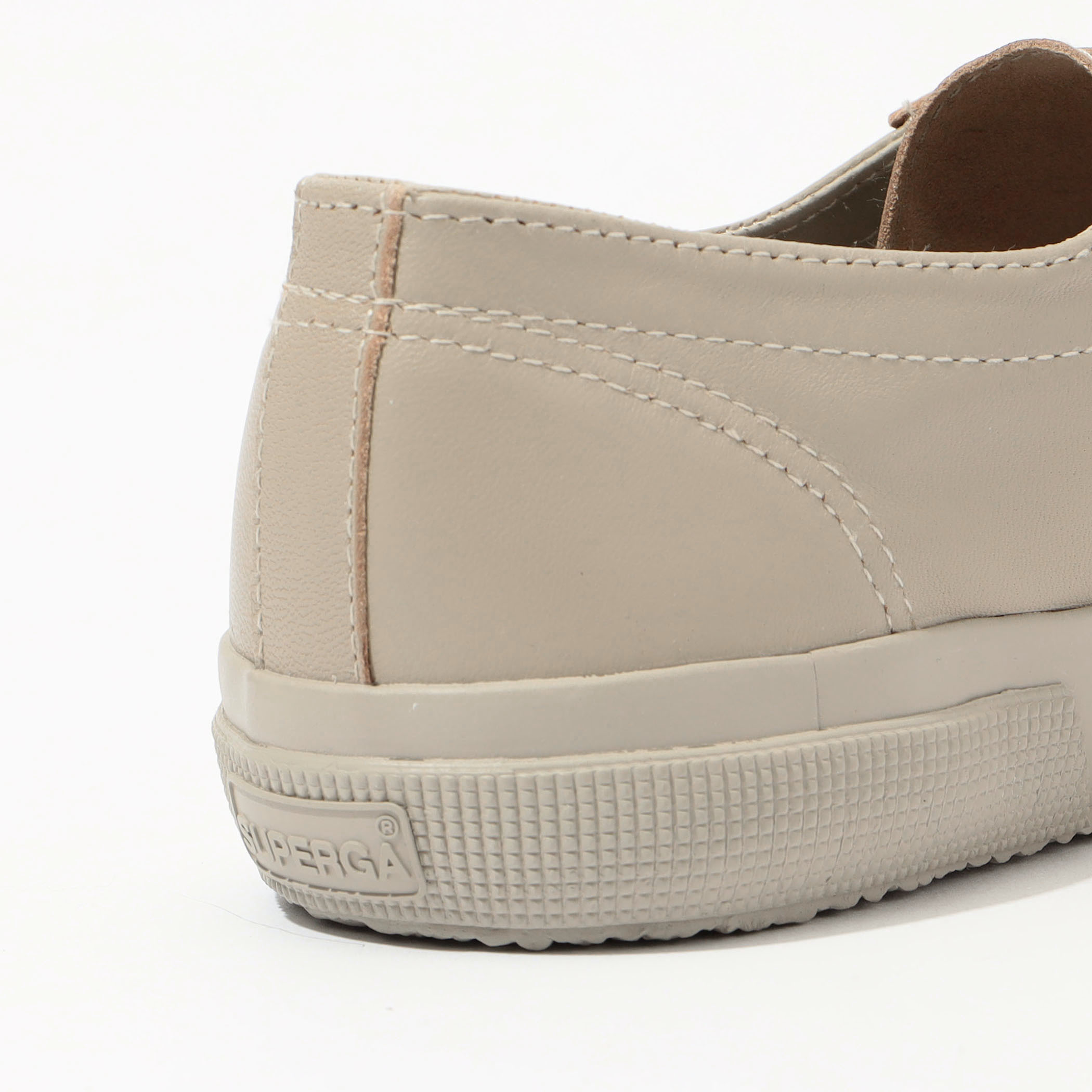 superga tomorrowland 2750
