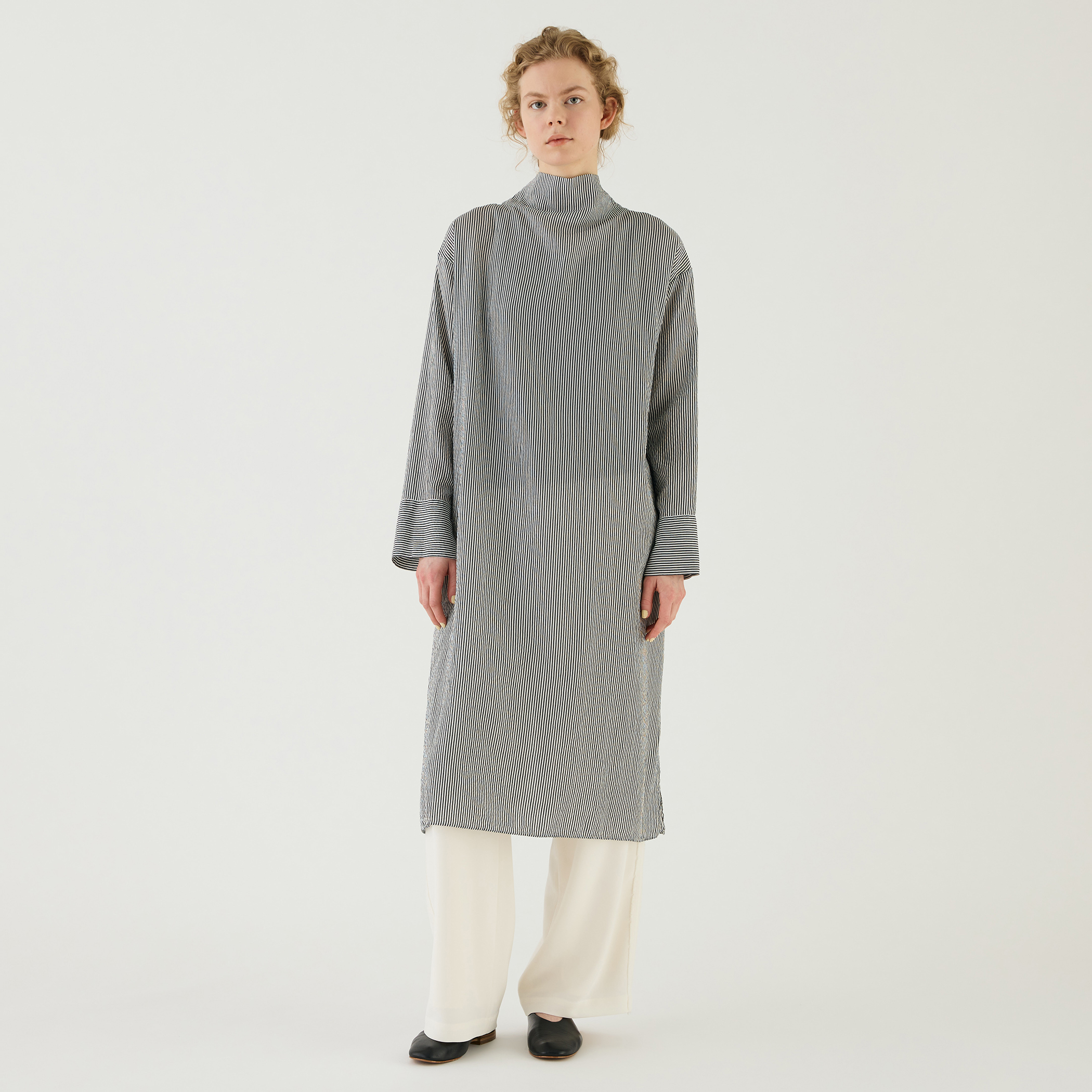 □セルロースシルクブロード ハイネックロングシャツ