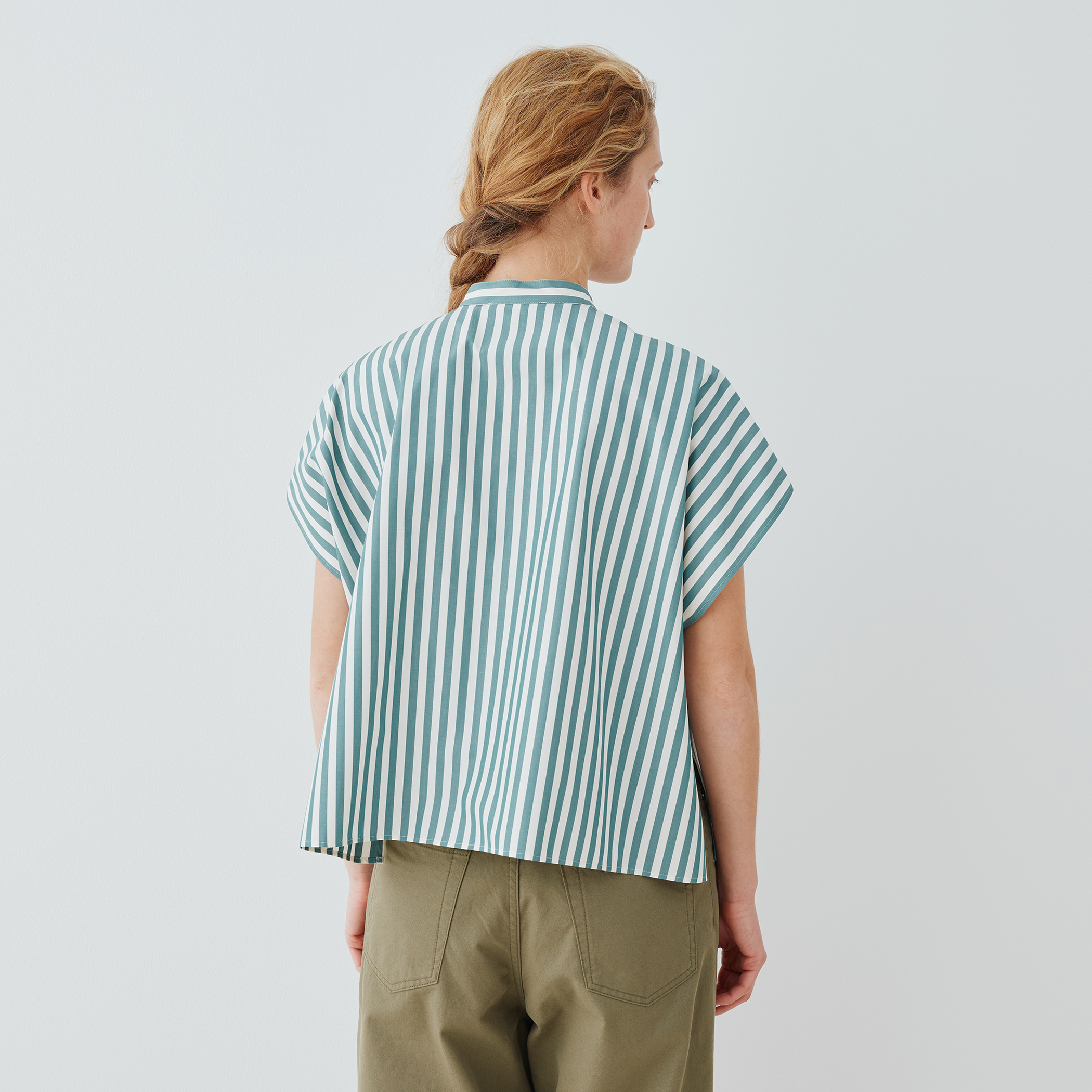 スムースポプリンストライプ スタンドネックボックスシャツ