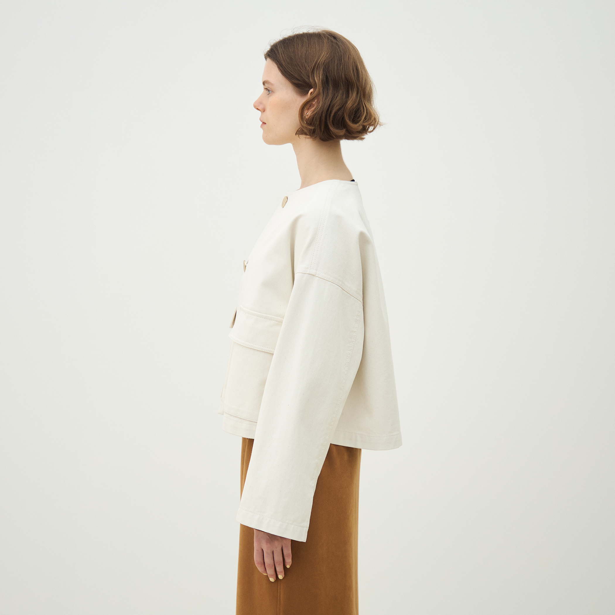 ピグメントドリルクロス クルーネックジャケット｜トゥモローランド