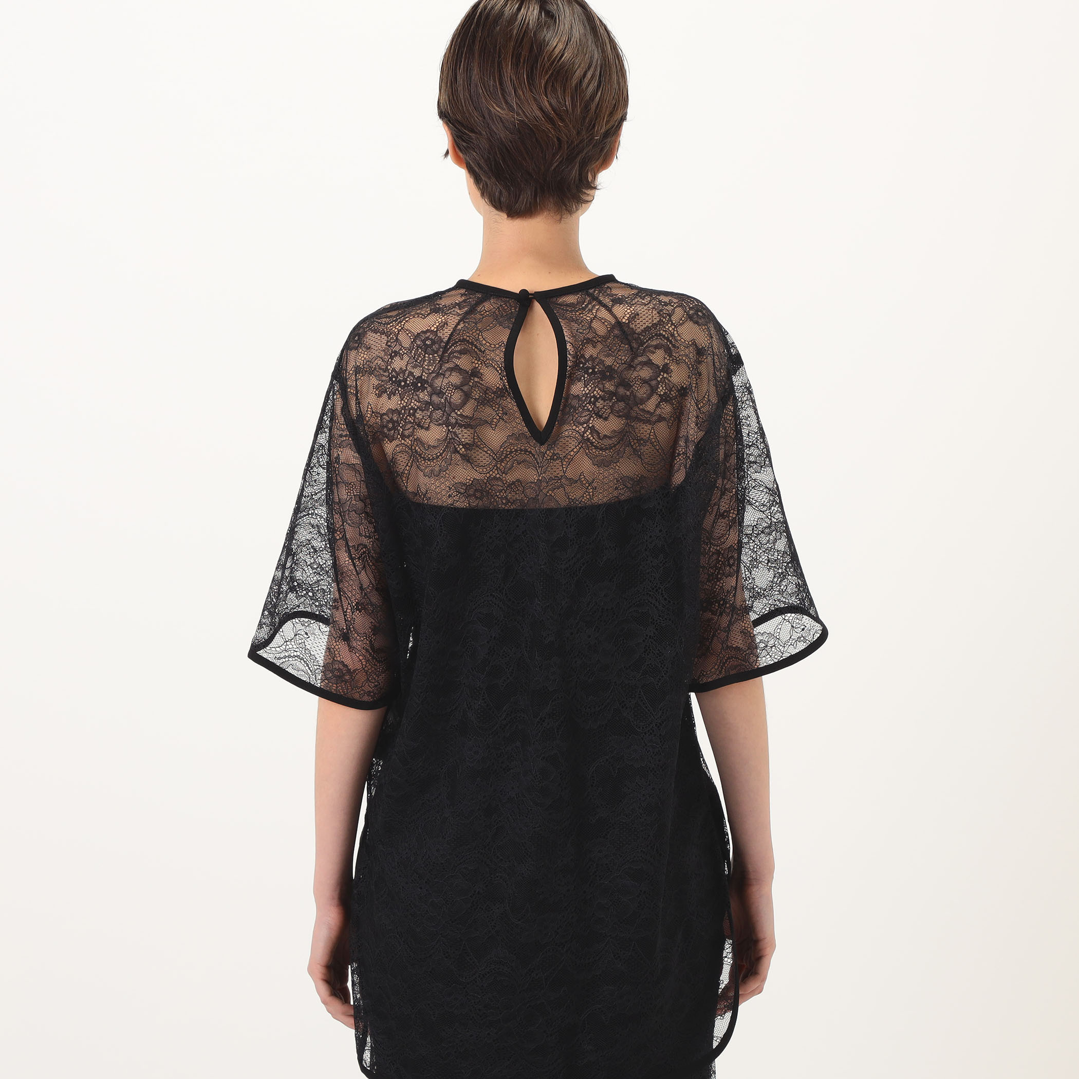 Mame Kurogouchi Raschel Lace Embroidered Top レースエンブロイ