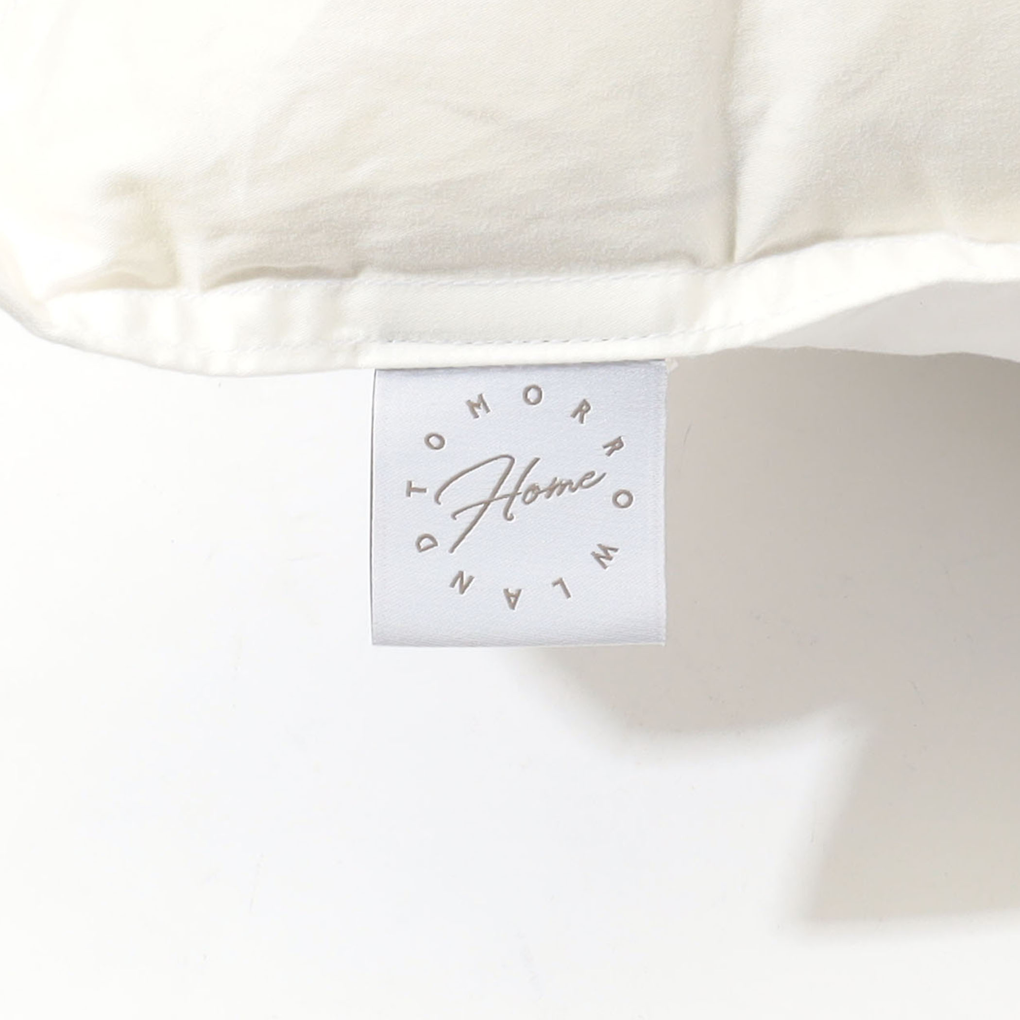 ホワイトダックダウン ヌードクッション（65cm × 65cm