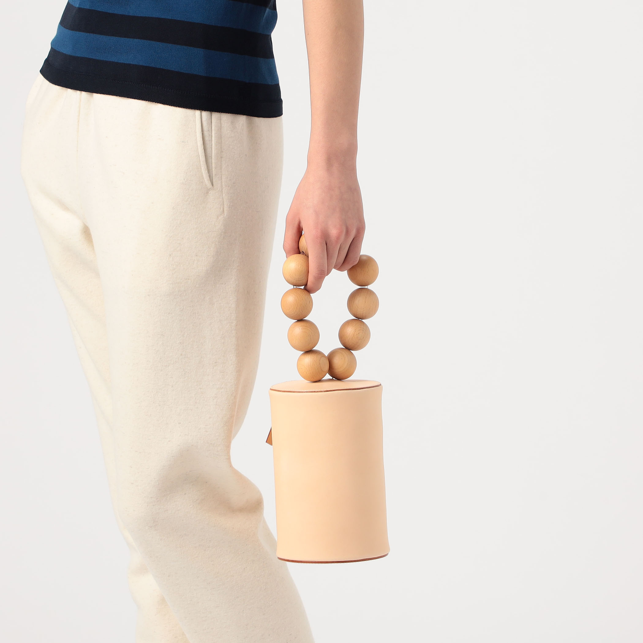 Building Block（ビルディングブロック）の「【BUILDING BLOCK】 Cylinder Wristlet In Sun /  Lether hand bag（ハンドバッグ）」 - WEAR