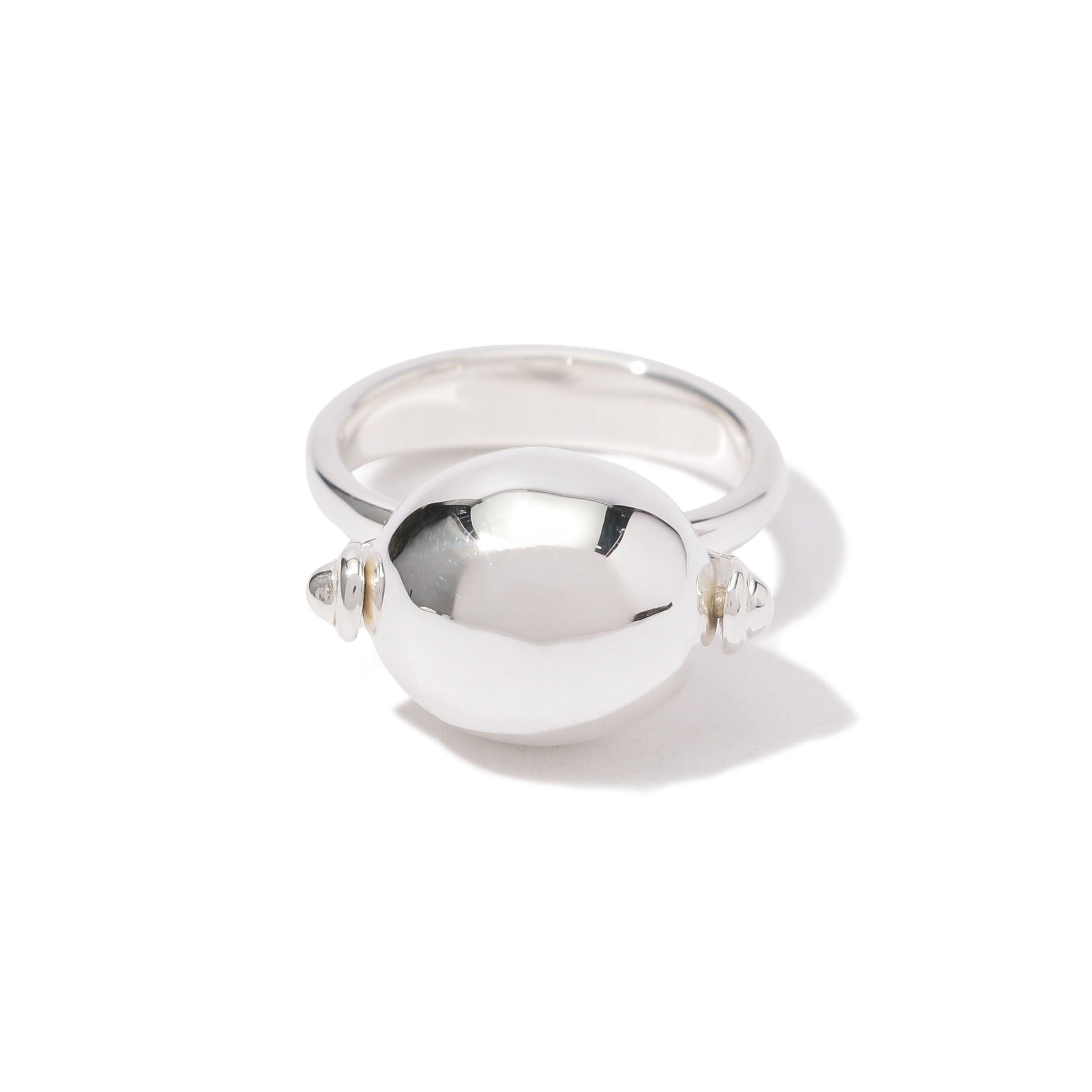 Annika Inez Ellipse リング
