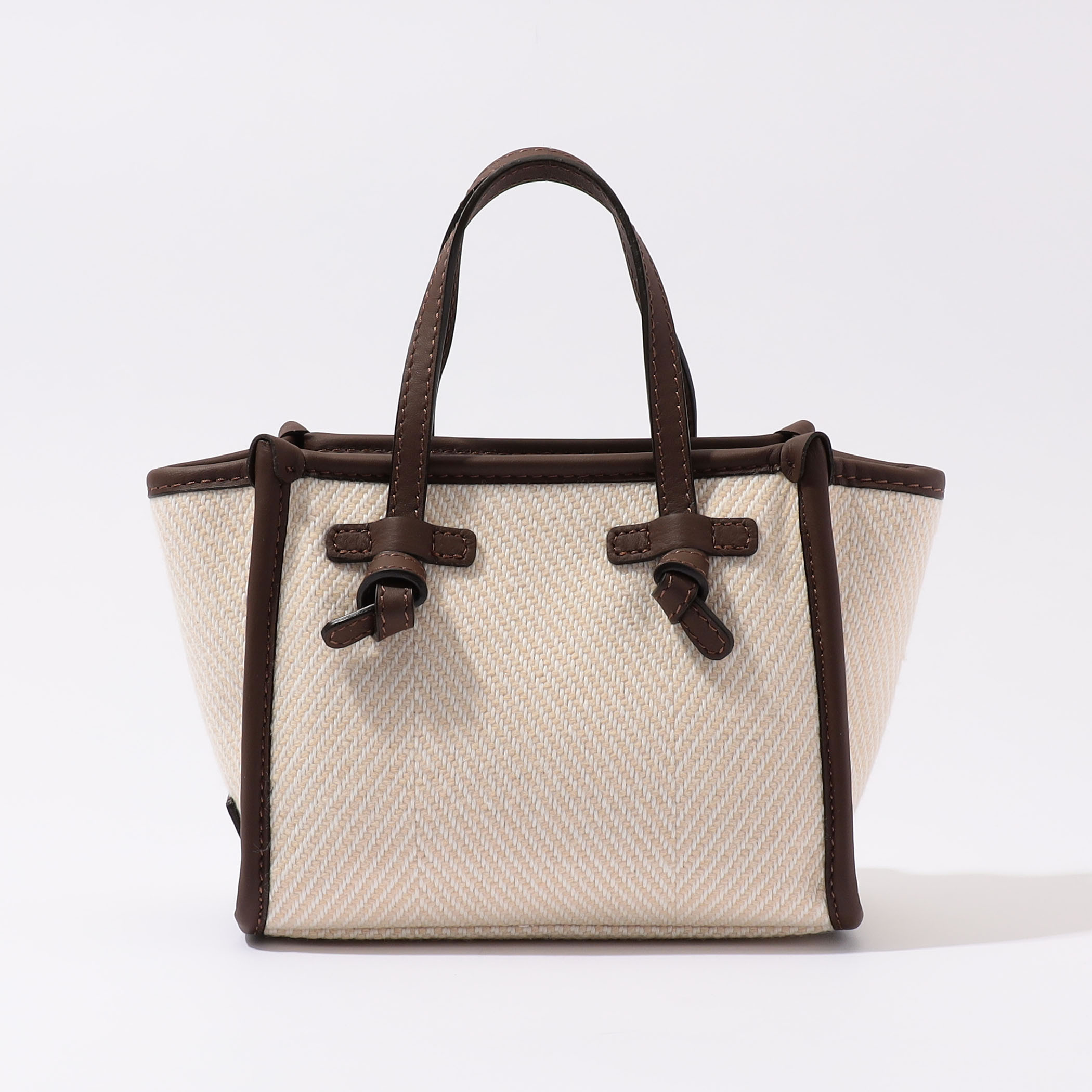 □GIANNI CHIARINI MISS MARCELLA ショルダーバッグ