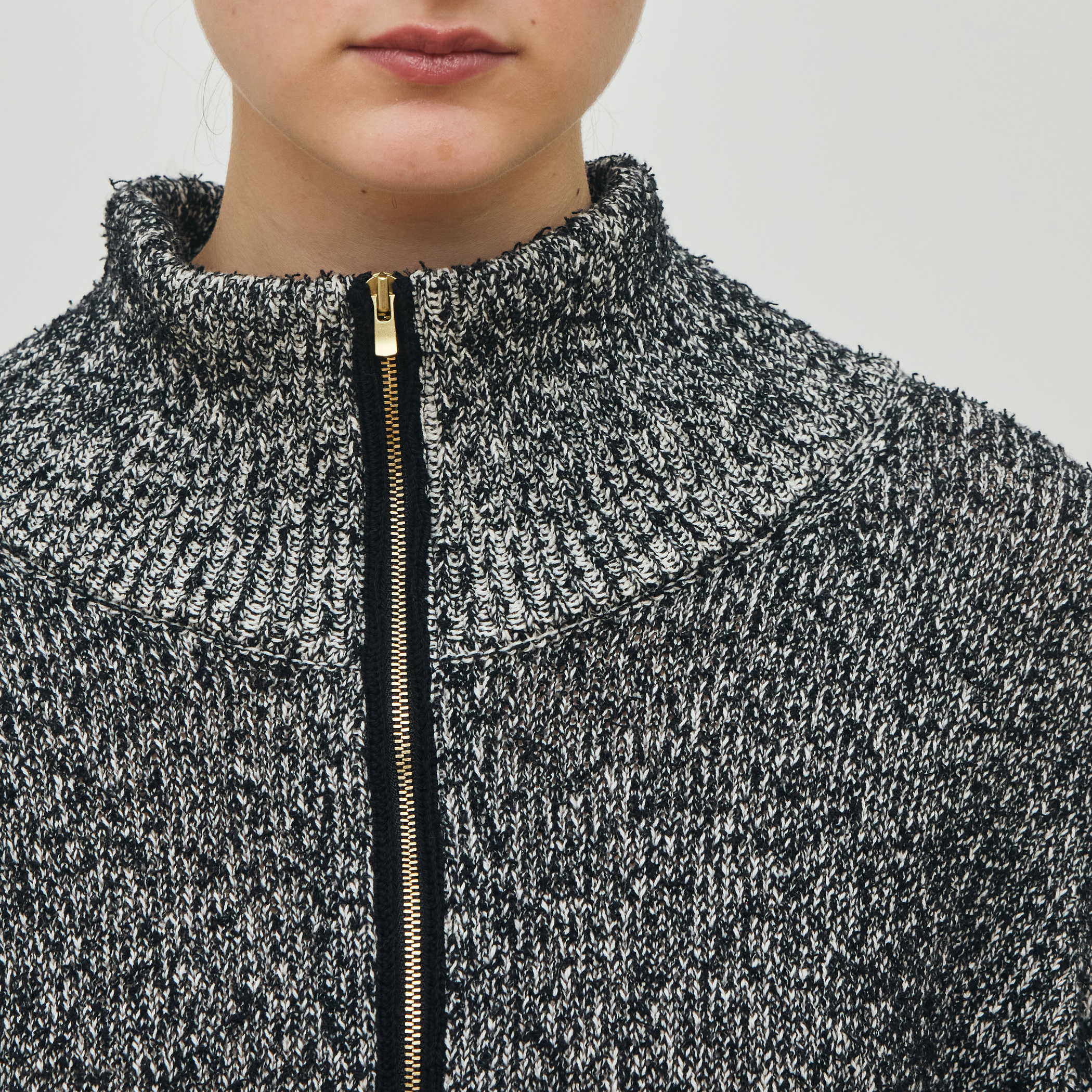 カード×カールヤーンニット ハーフジッププルオーバー