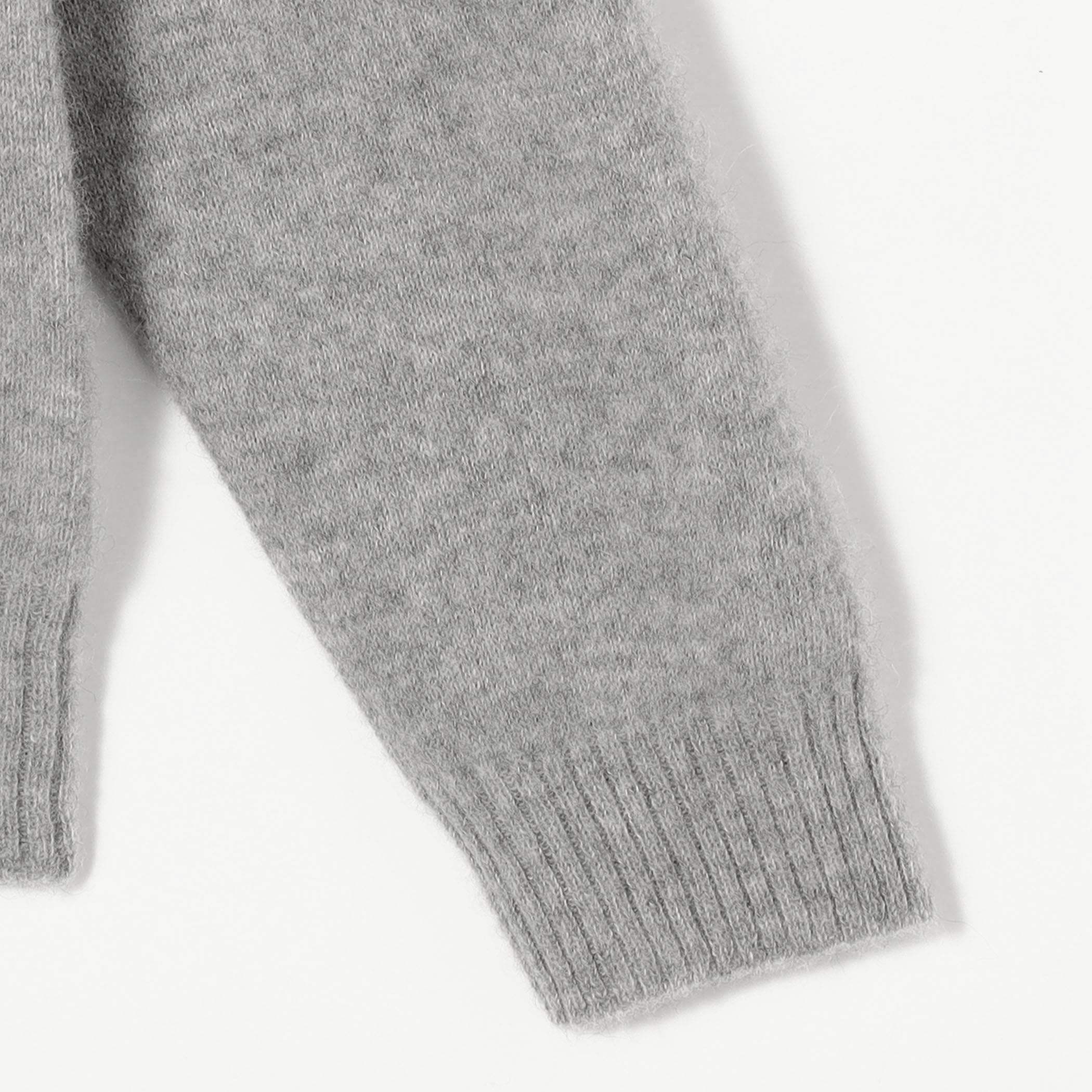 ベビーアルパカ クルーネックプルオーバー｜トゥモローランド 公式通販