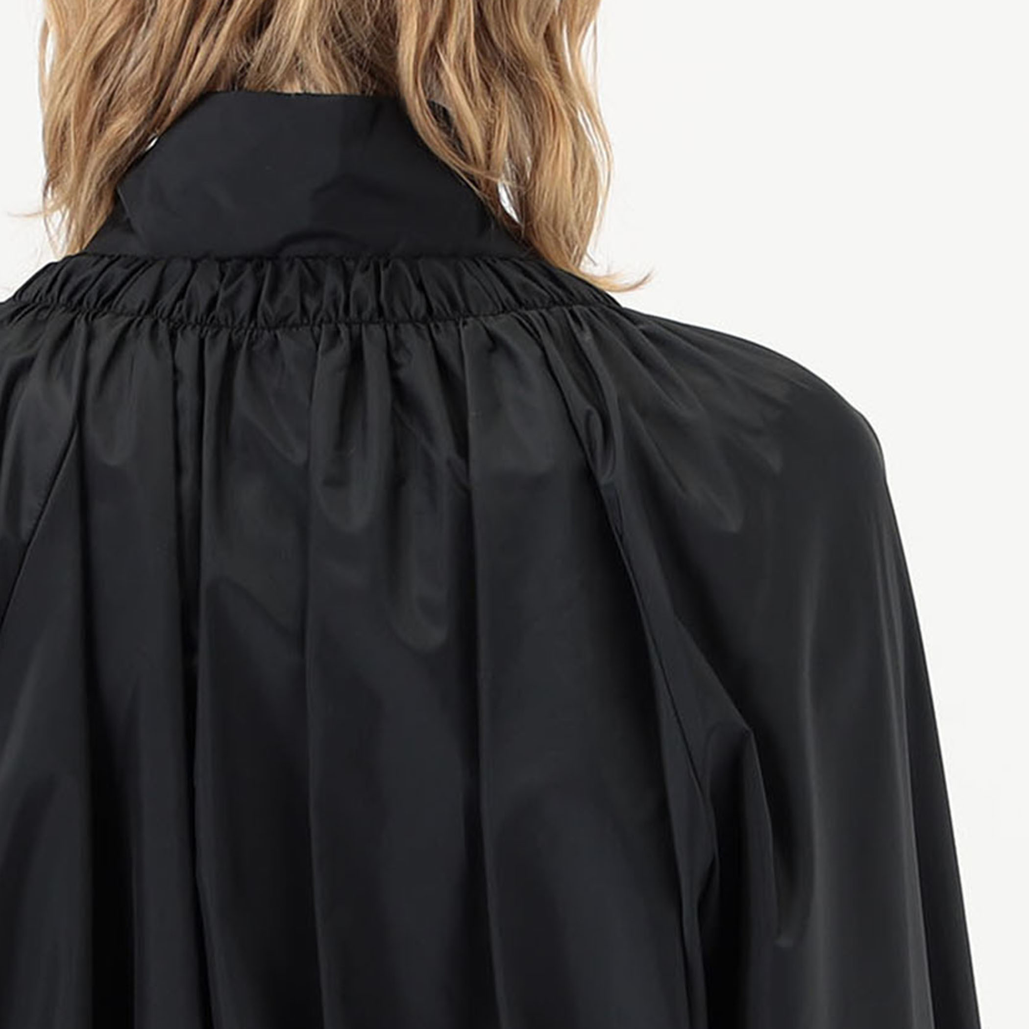 MONCLER VALENCAY ジャケット｜トゥモローランド 公式サイト