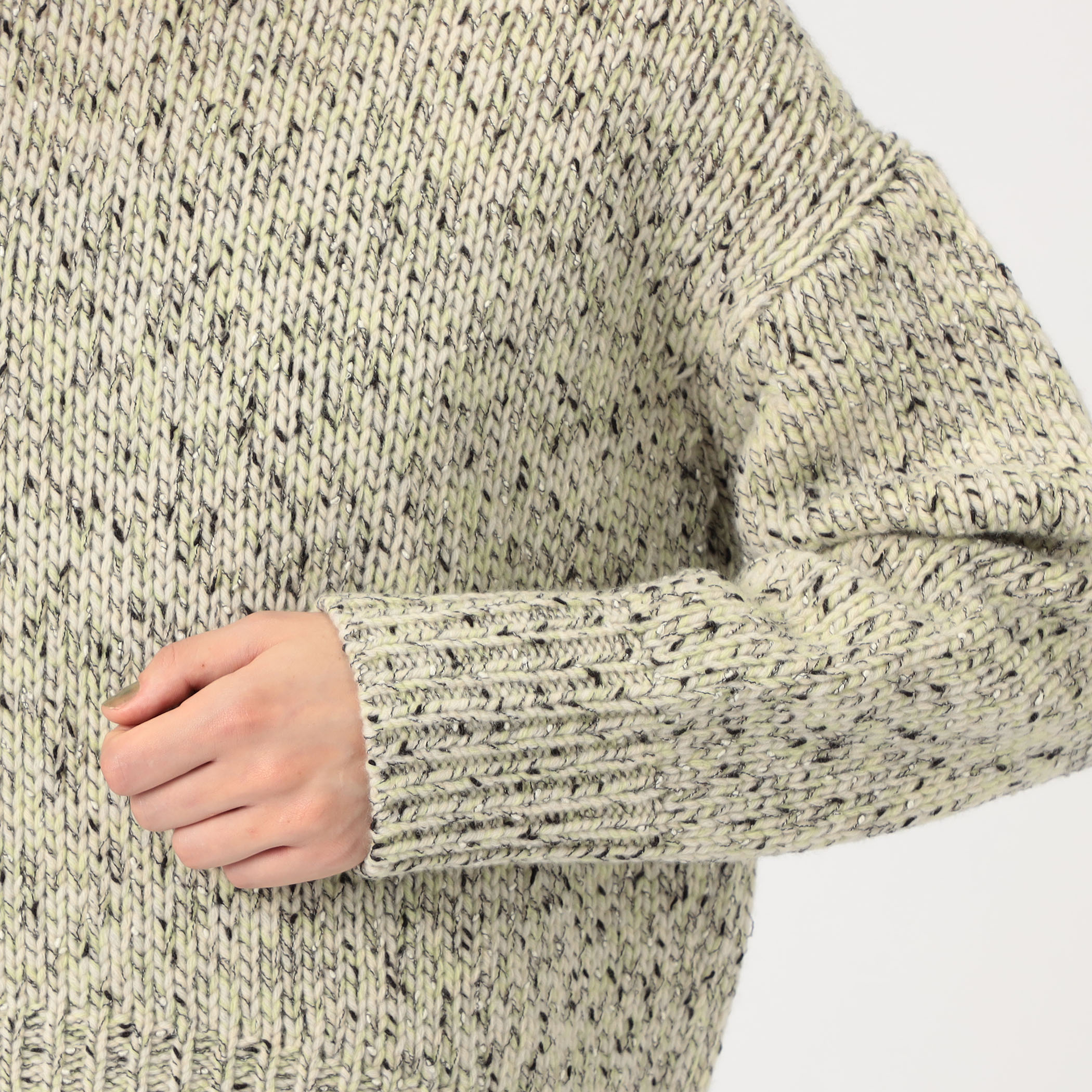 ギャルリーヴィートゥモローランド 25AW セサミメランジ ニット セーター セサミメランジ クルーネックプルオーバー｜トゥモローランド 公式サイト