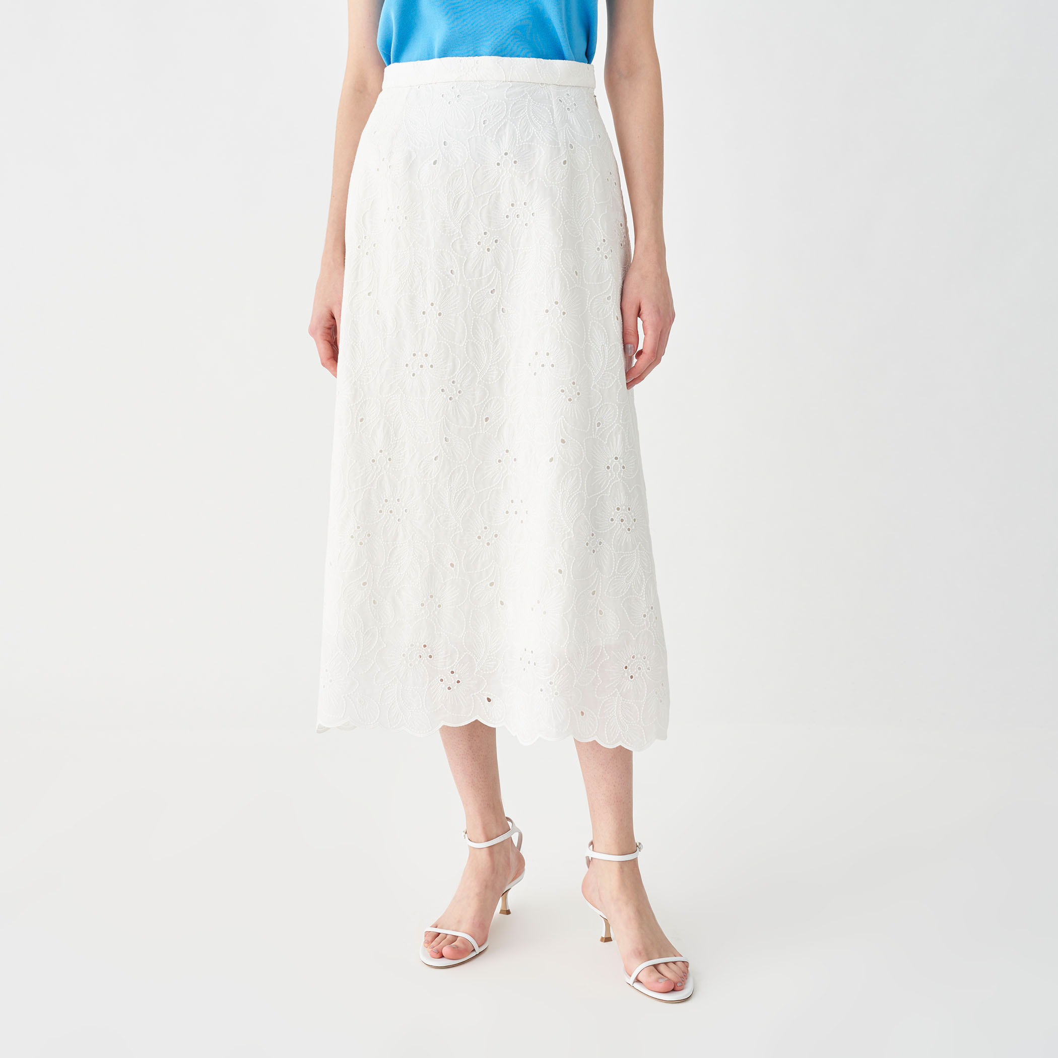 ボイルフラワーエンブロイダリー セミフレアスカート