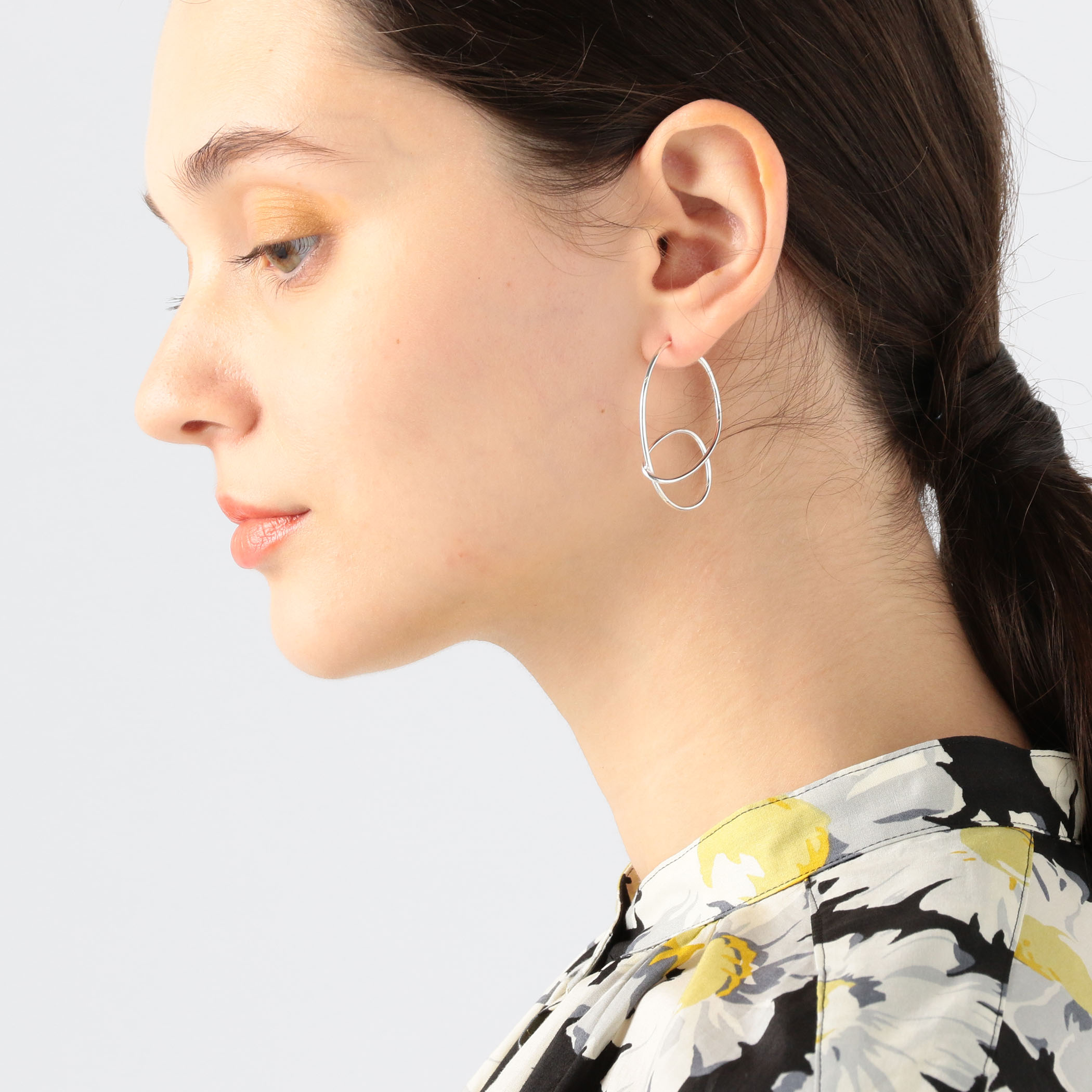【美品・箱付】BAR JEWELLERY バージュエリー スクリューピアス BAR JEWELLERY スクリューピアス｜トゥモローランド 公式サイト