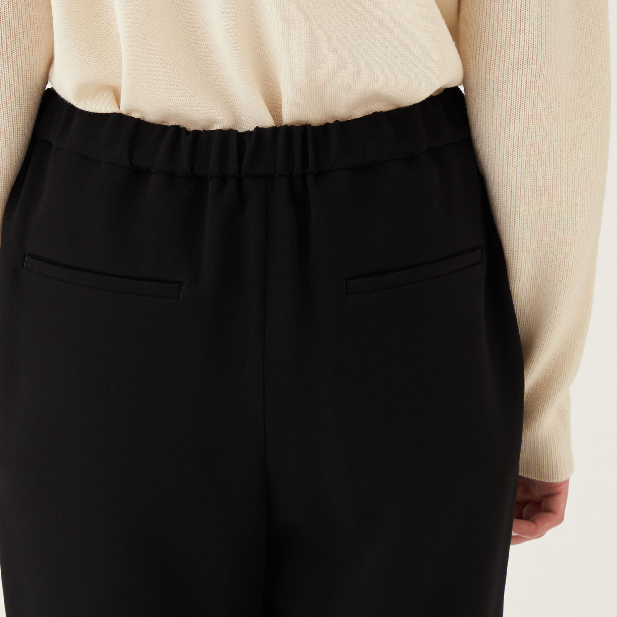 トリアセテートポリエステルダブルクロス テーパードパンツ