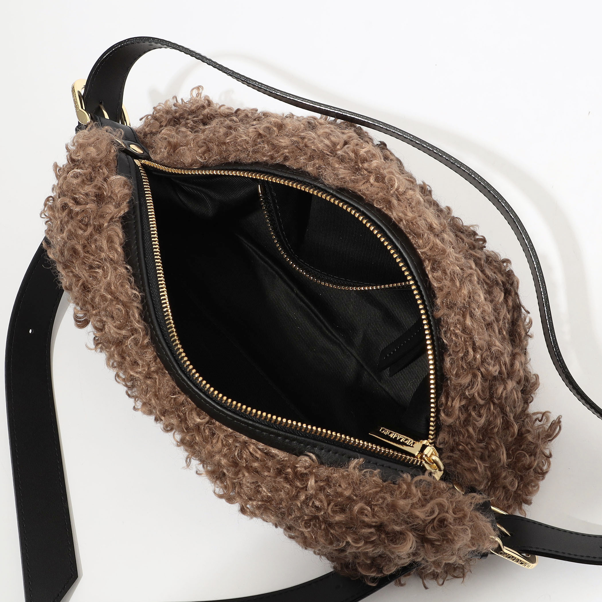 VIOLAd'ORO フェイクファー ショルダーバッグ｜トゥモローランド