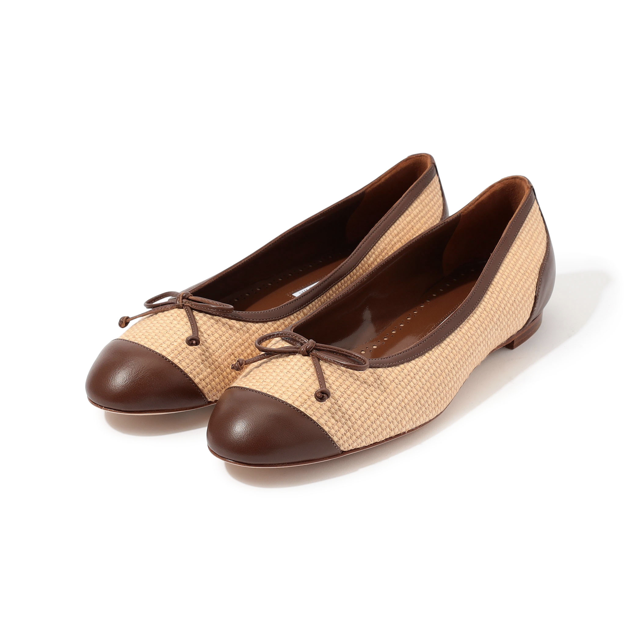 MANOLO BLAHNIK CAPBAL