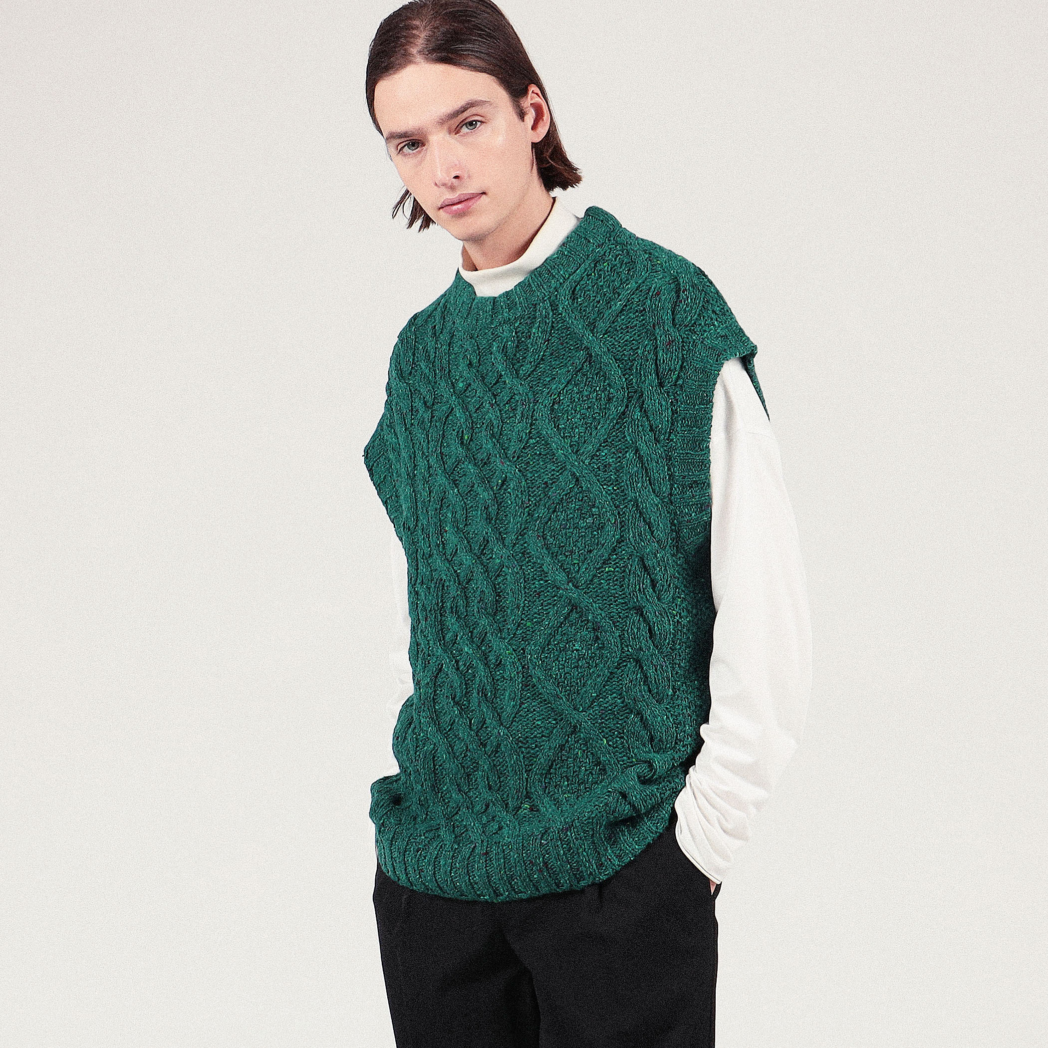 CABaN ウールケーブル クルーネックベスト｜トゥモローランド 公式通販