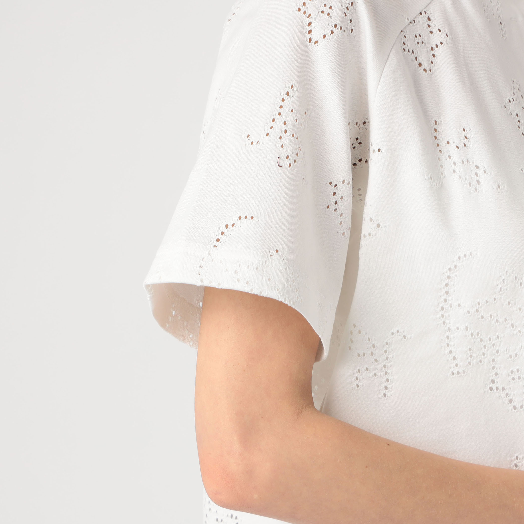Mame Kurogouchi Eyelet Jersey Jacquard Top｜トゥモローランド
