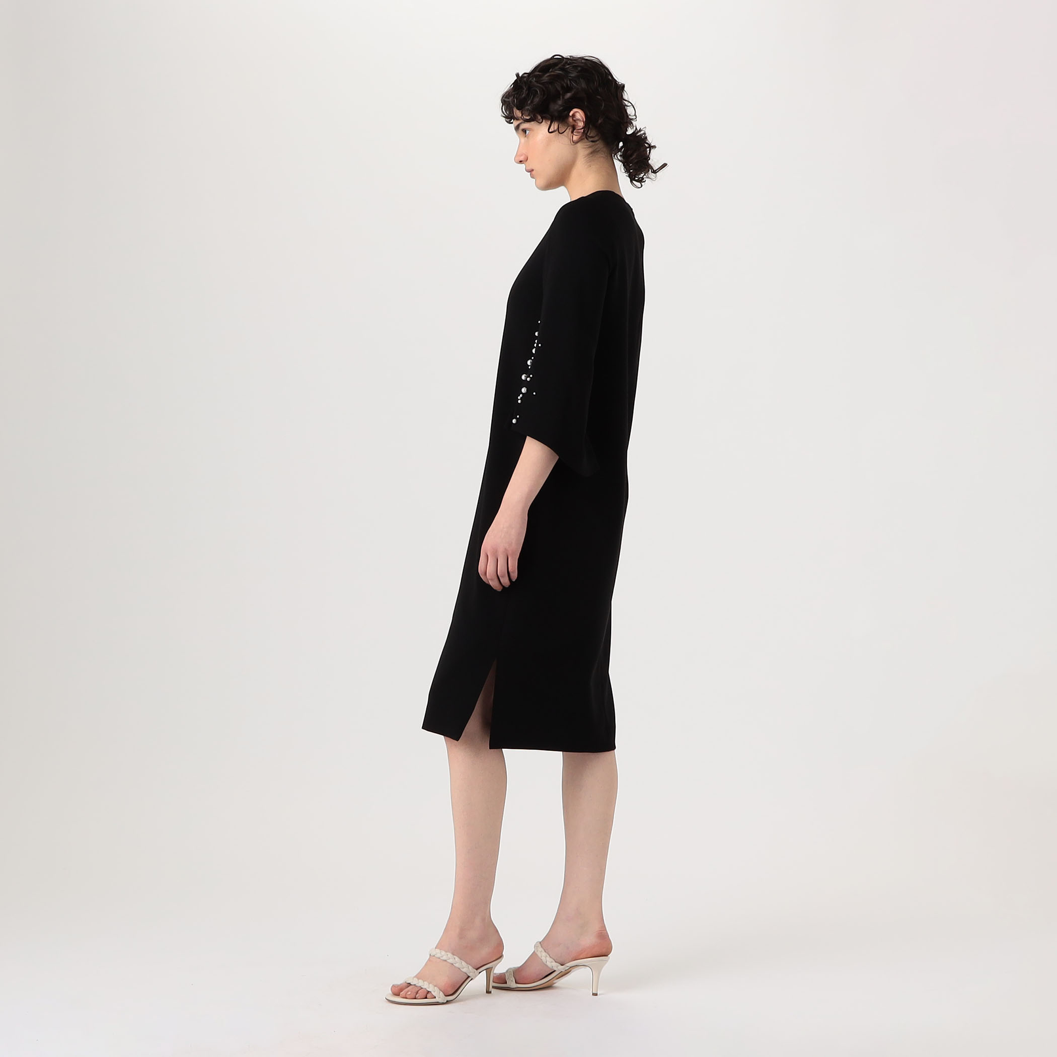 FLICKA×トゥモローランド　パールボタンワンピース sophistique′ FLICKA パールボタンワンピース