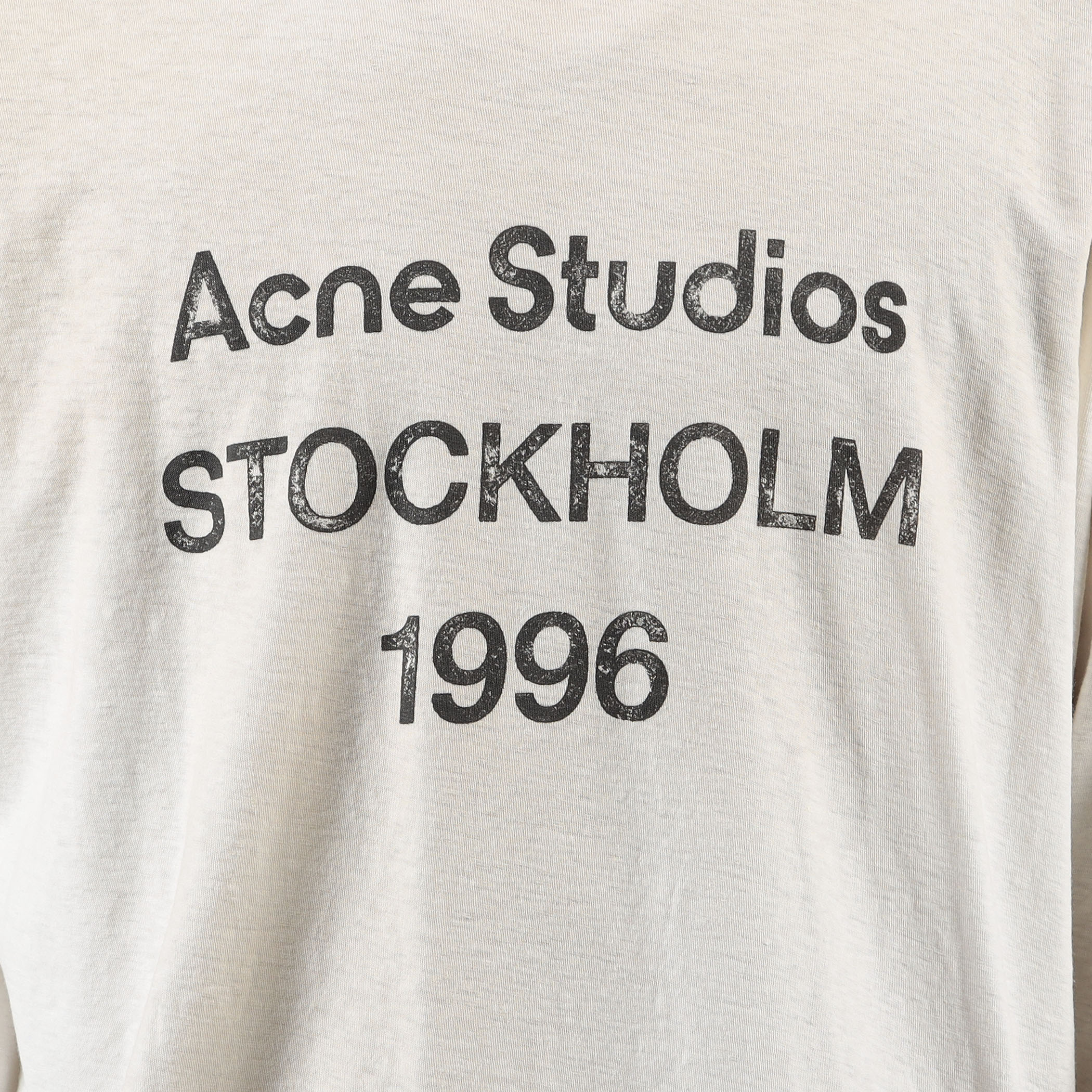 Acne Studios スタンプロゴ ロングスリーブTシャツ｜トゥモローランド