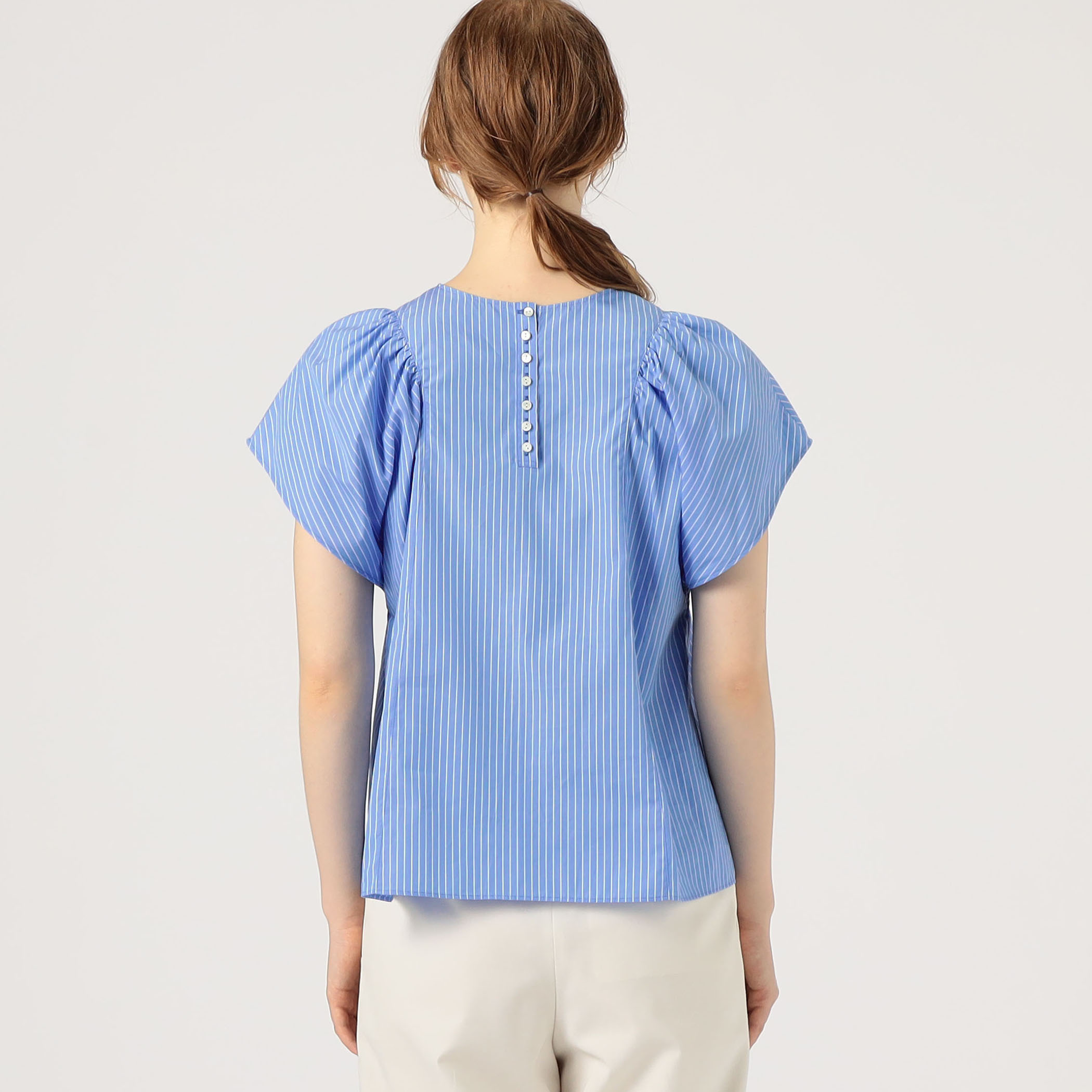 タイプライター フレアスリーブブラウス｜トゥモローランド 公式通販