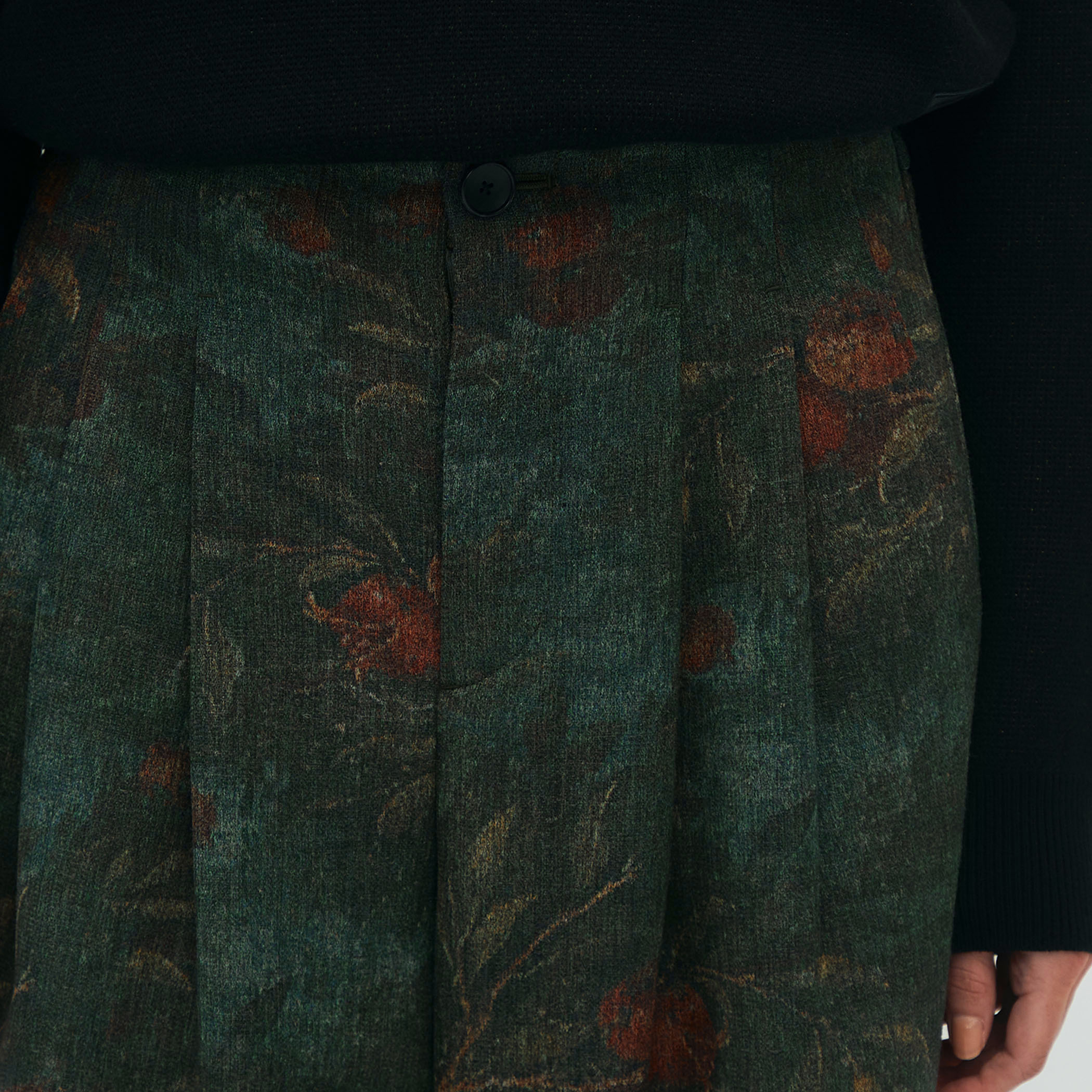 オーチャードジャカード 2タックパンツ｜トゥモローランド 公式通販