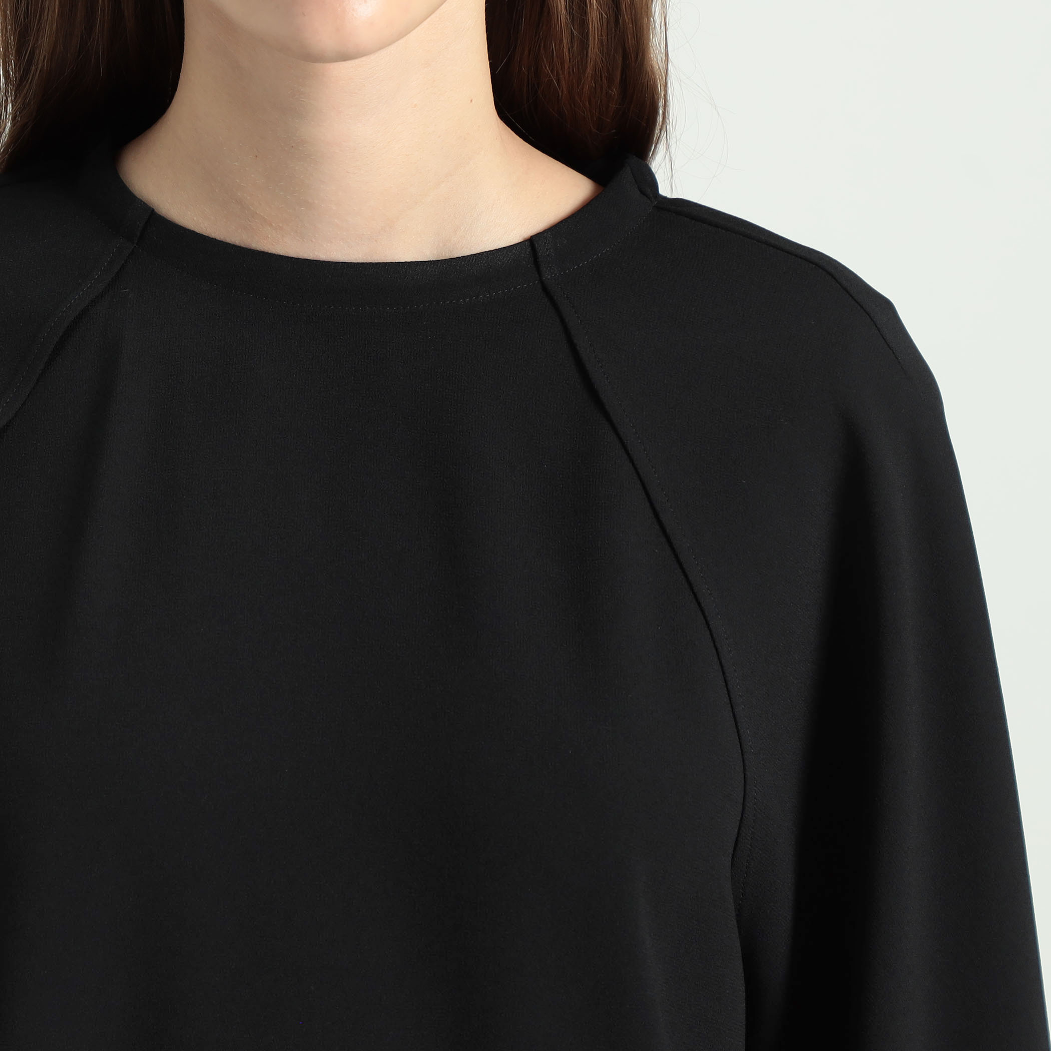 ジョーゼットサテン 2WAYポンチョブラウス｜トゥモローランド 公式通販