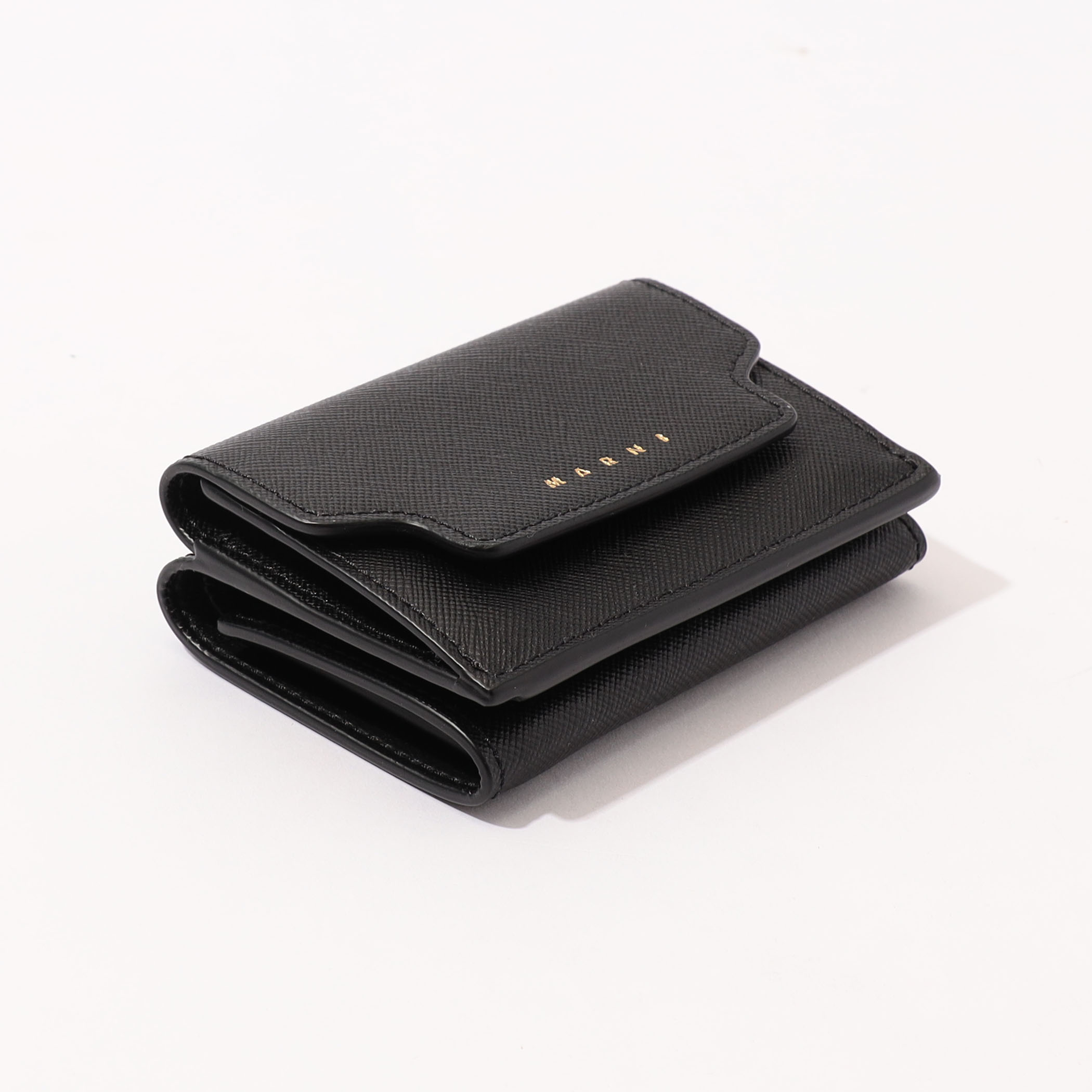 新品　MARN マルニ　カーフレザーウォレット　黒　トゥモローランド　三つ折り MARNI TRIFOLD ウォレット｜トゥモローランド 公式サイト