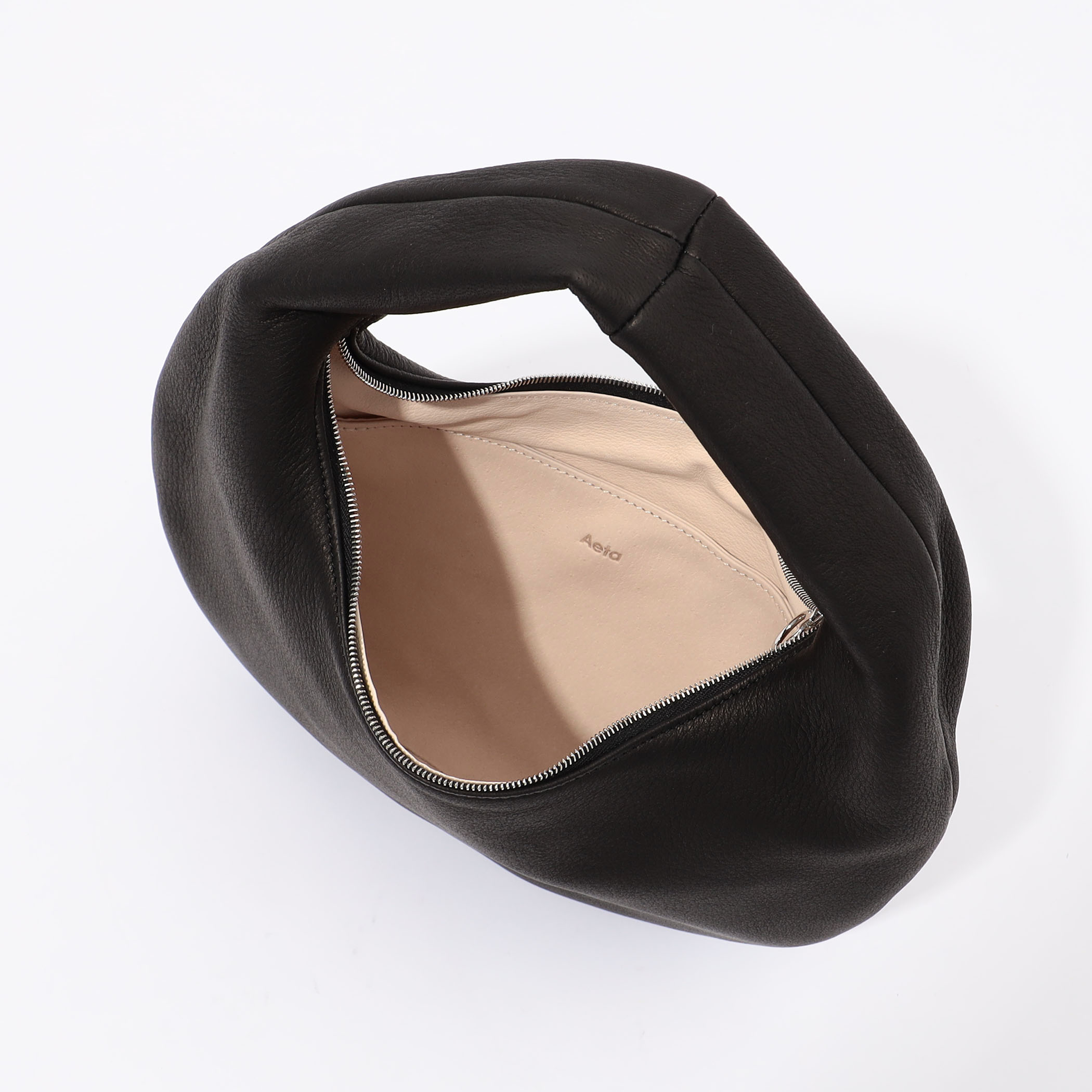 Aeta ROUND ONE SHOULDER M｜トゥモローランド 公式サイト